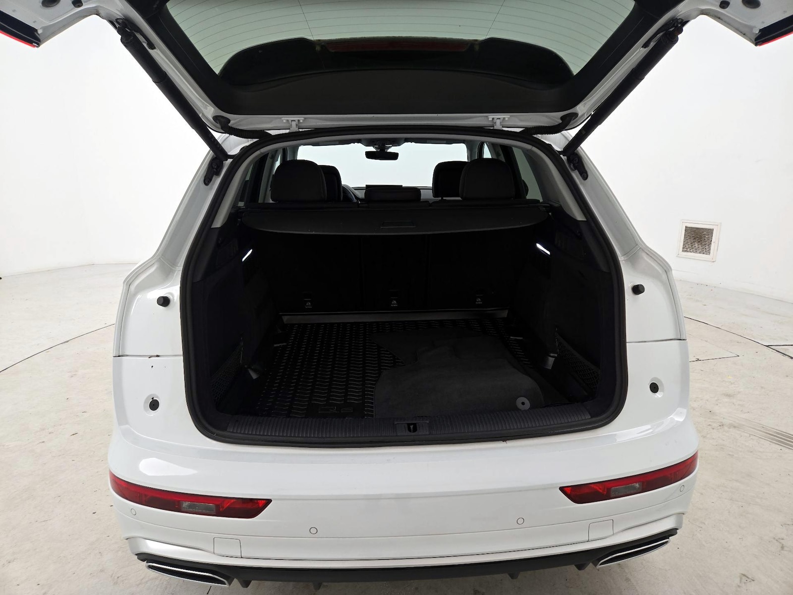 2023 Audi Q5 Premium Plus - Photo 22