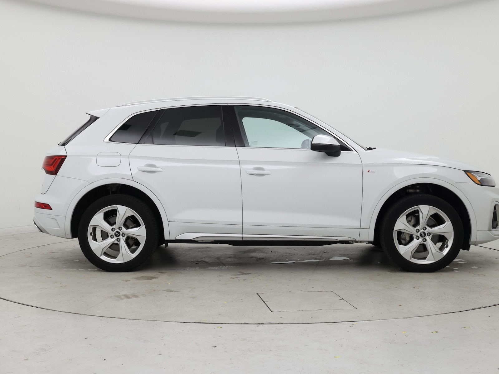 2023 Audi Q5 Premium Plus - Photo 8