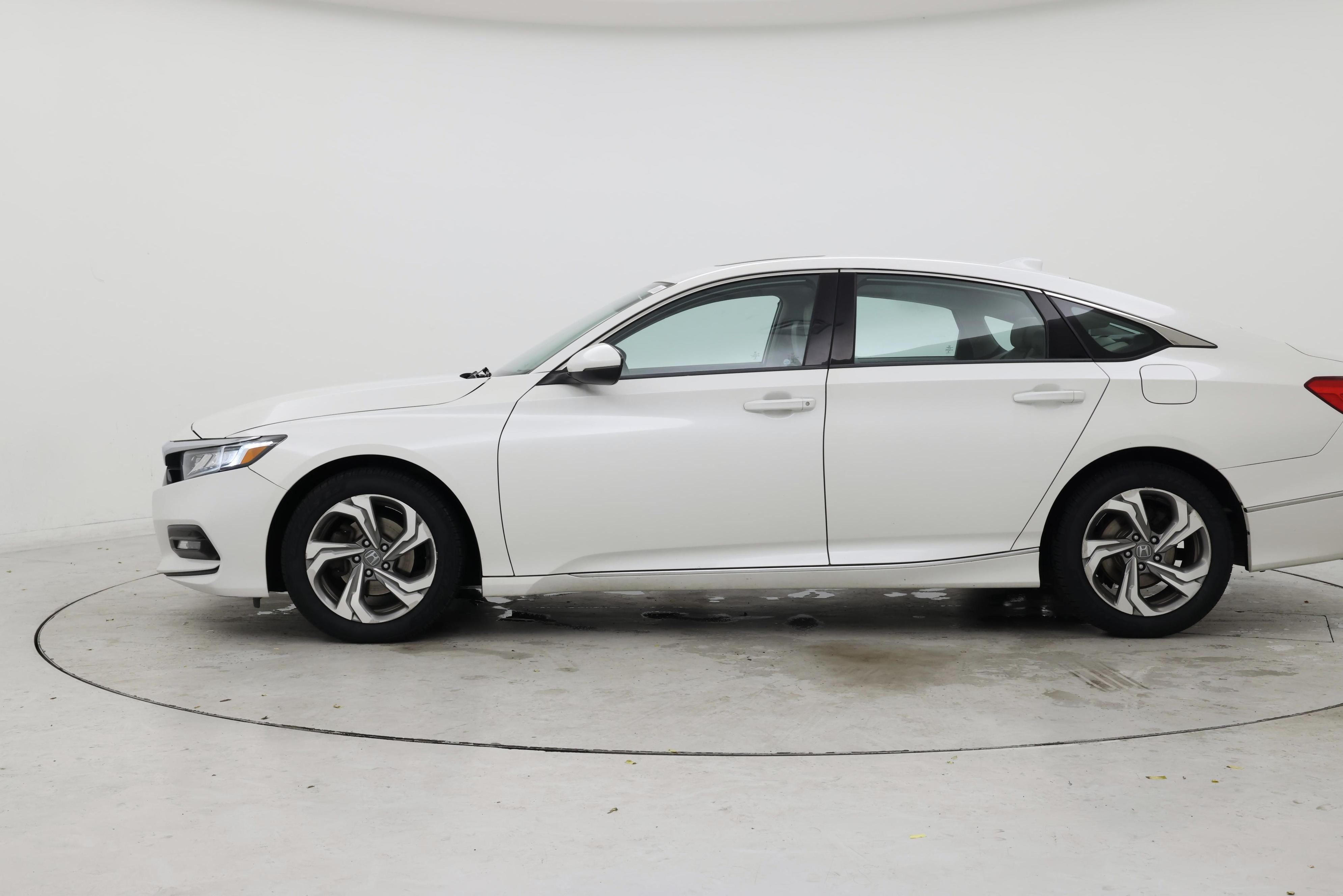 Thumbnail: 2018 Honda Accord - 3