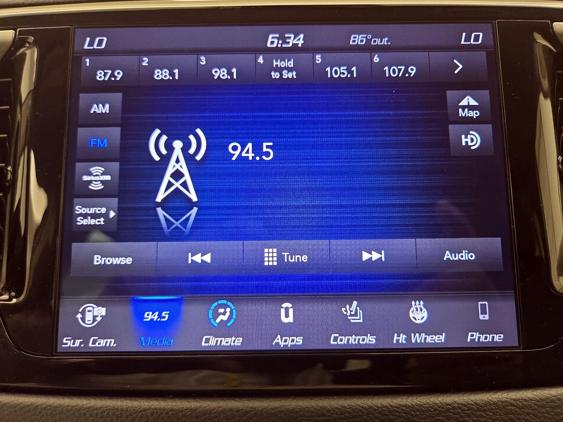Thumbnail: 2019 Chrysler Pacifica - 16
