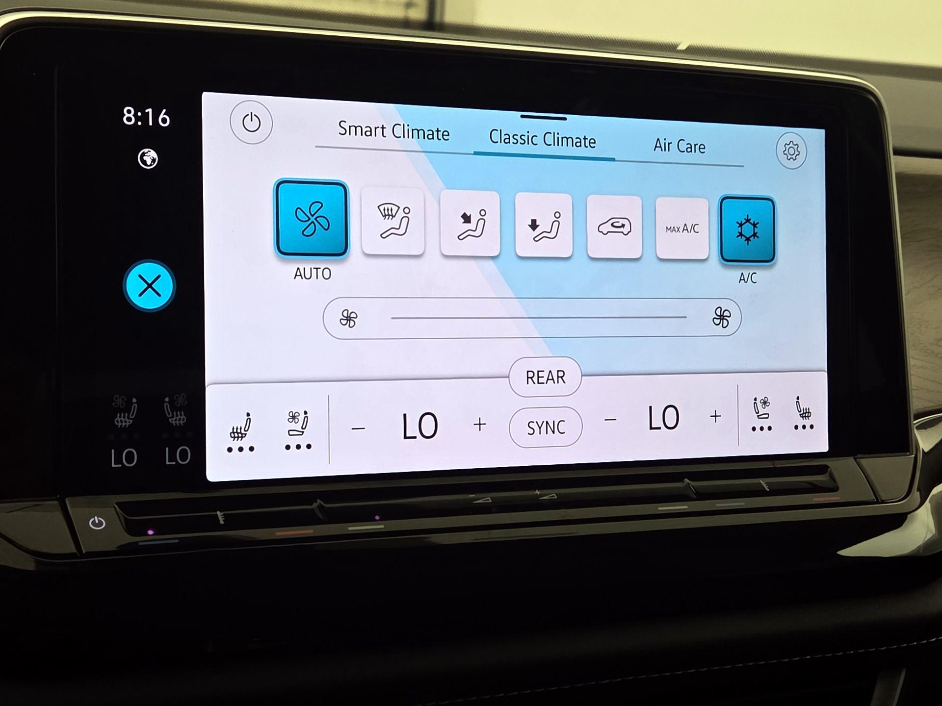 Thumbnail: 2026 Volkswagen Atlas - 16