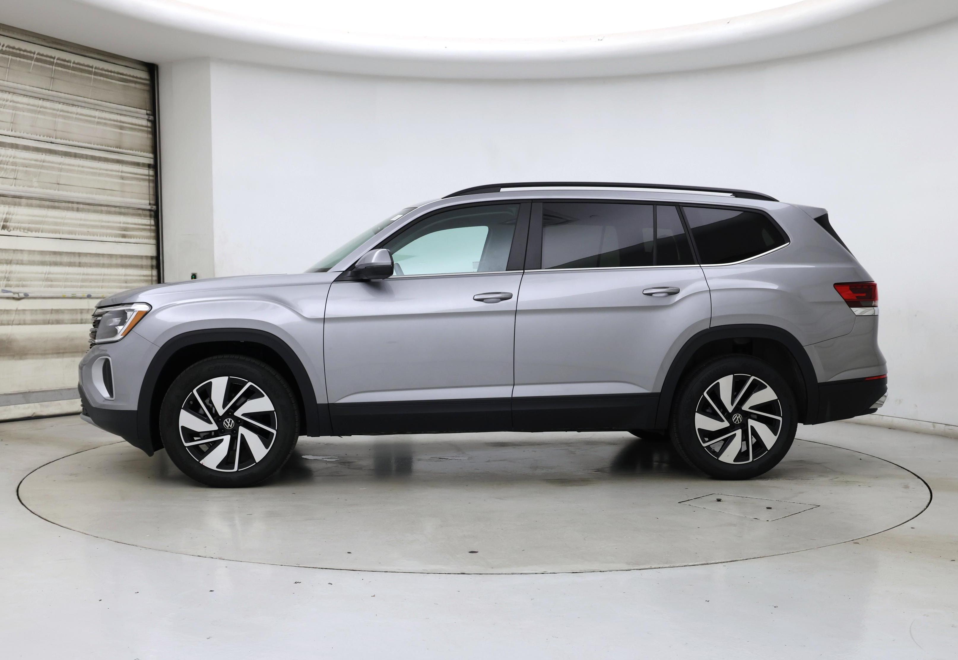 Thumbnail: 2026 Volkswagen Atlas - 3