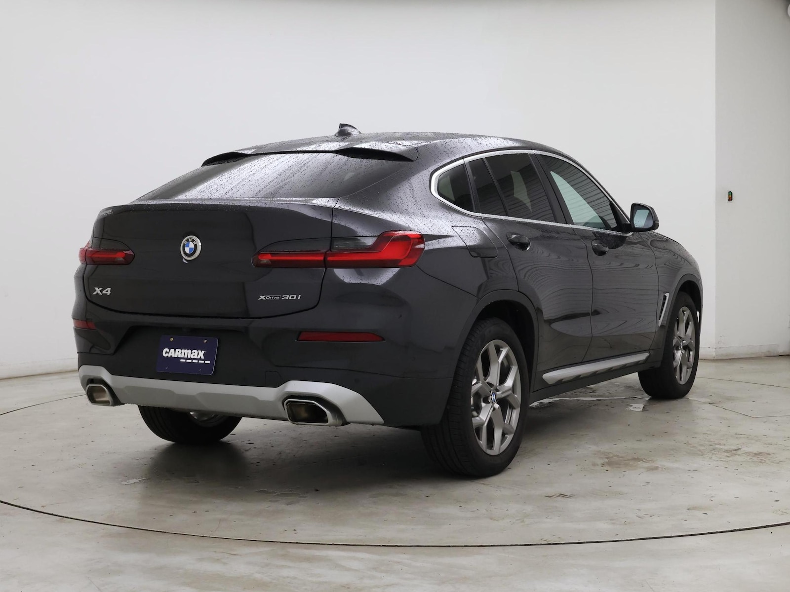 2025 BMW X4 30i - Photo 9