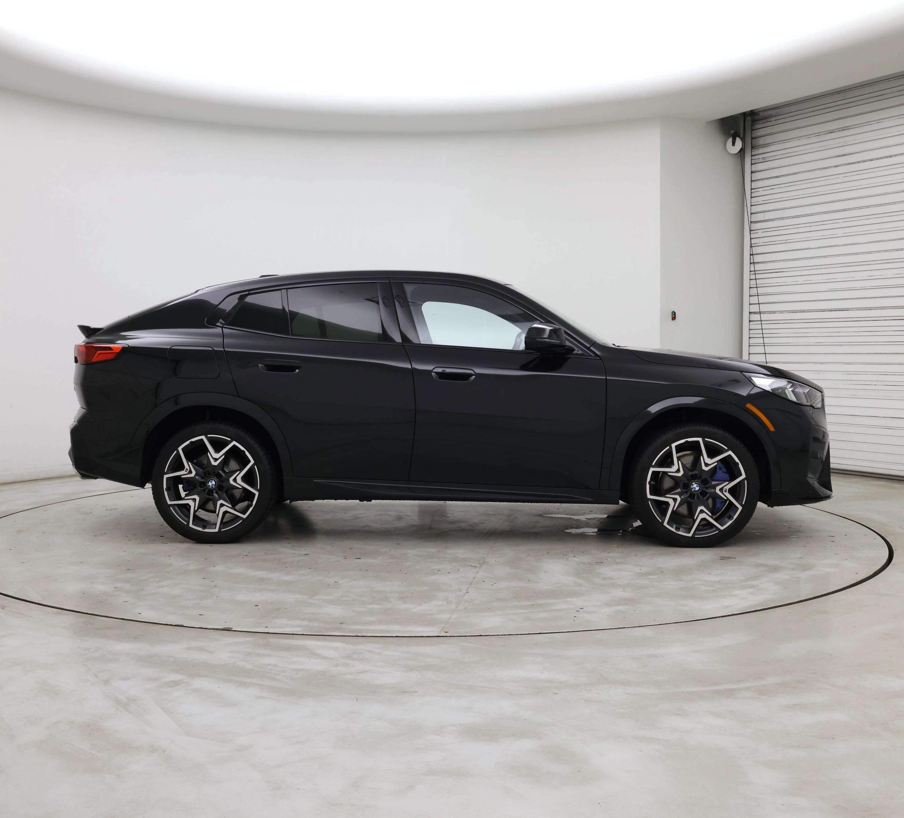 Thumbnail: 2025 BMW X2 - 7