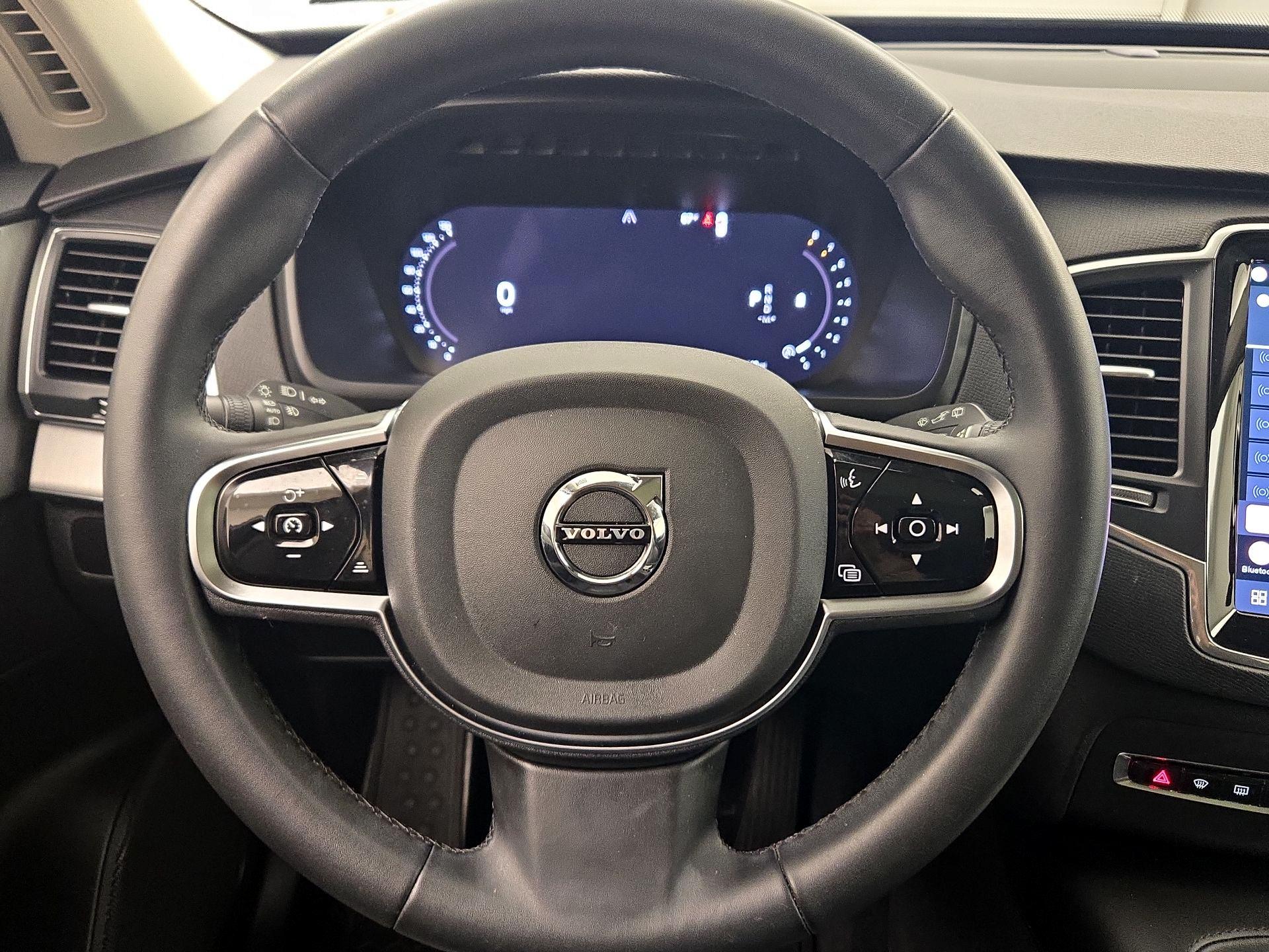 Thumbnail: 2024 Volvo XC90 - 10