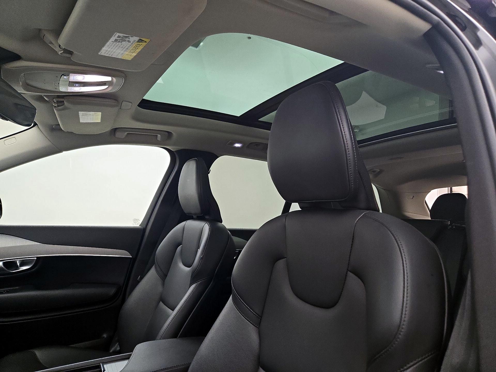 Thumbnail: 2024 Volvo XC90 - 20