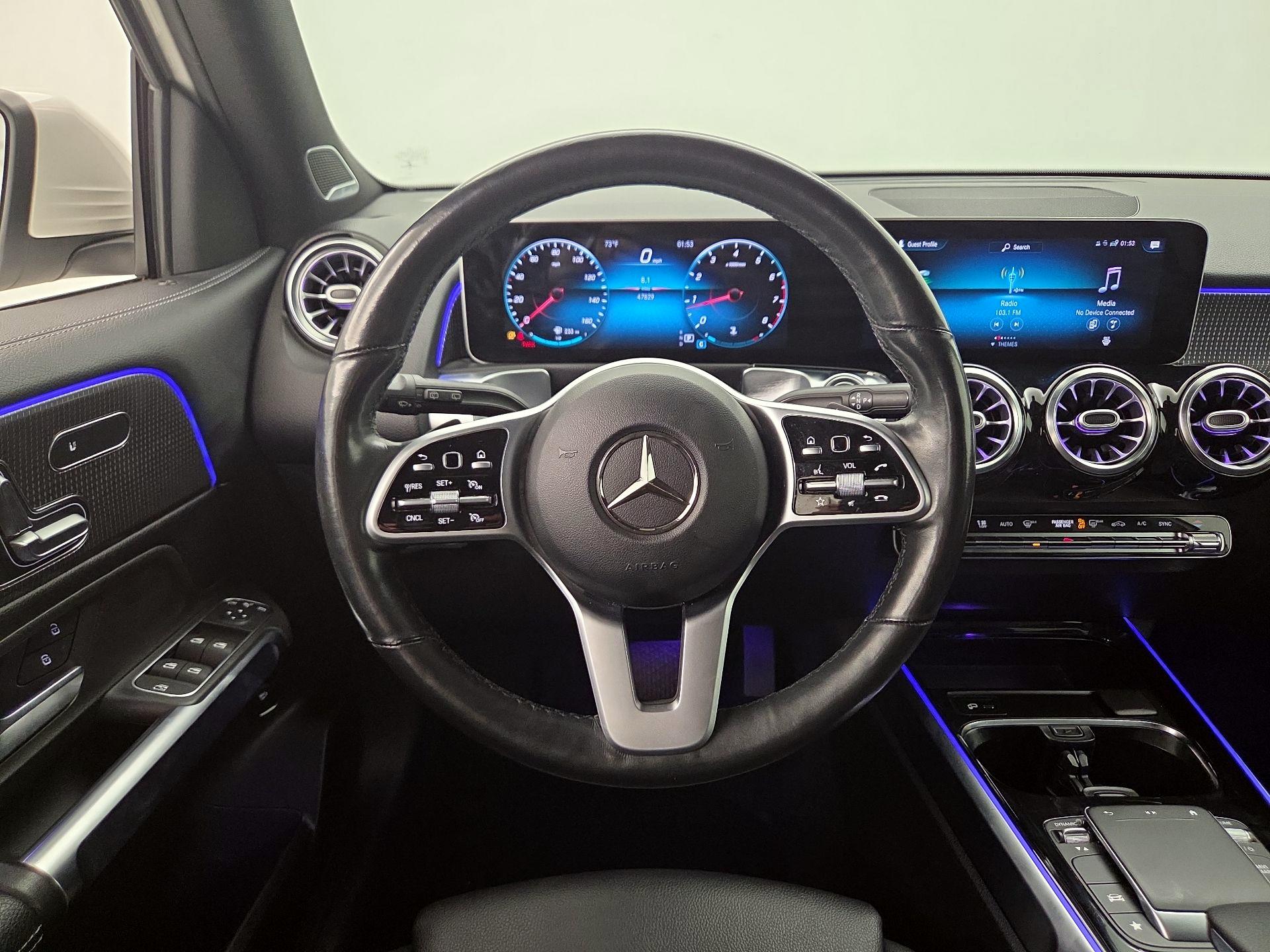 Thumbnail: 2021 Mercedes-Benz GLB - 10