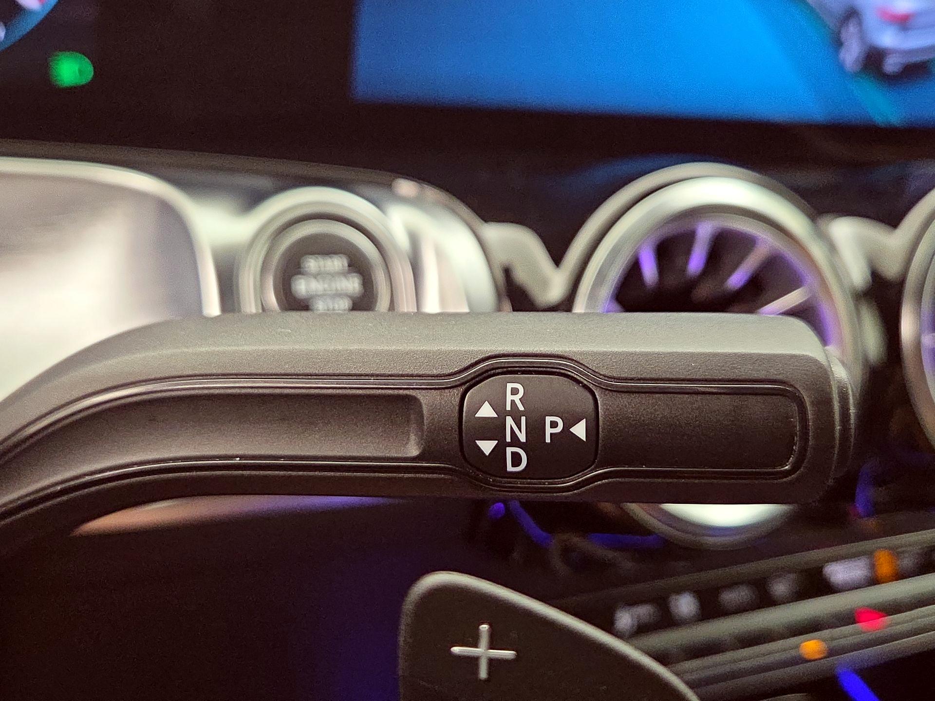 Thumbnail: 2021 Mercedes-Benz GLB - 17
