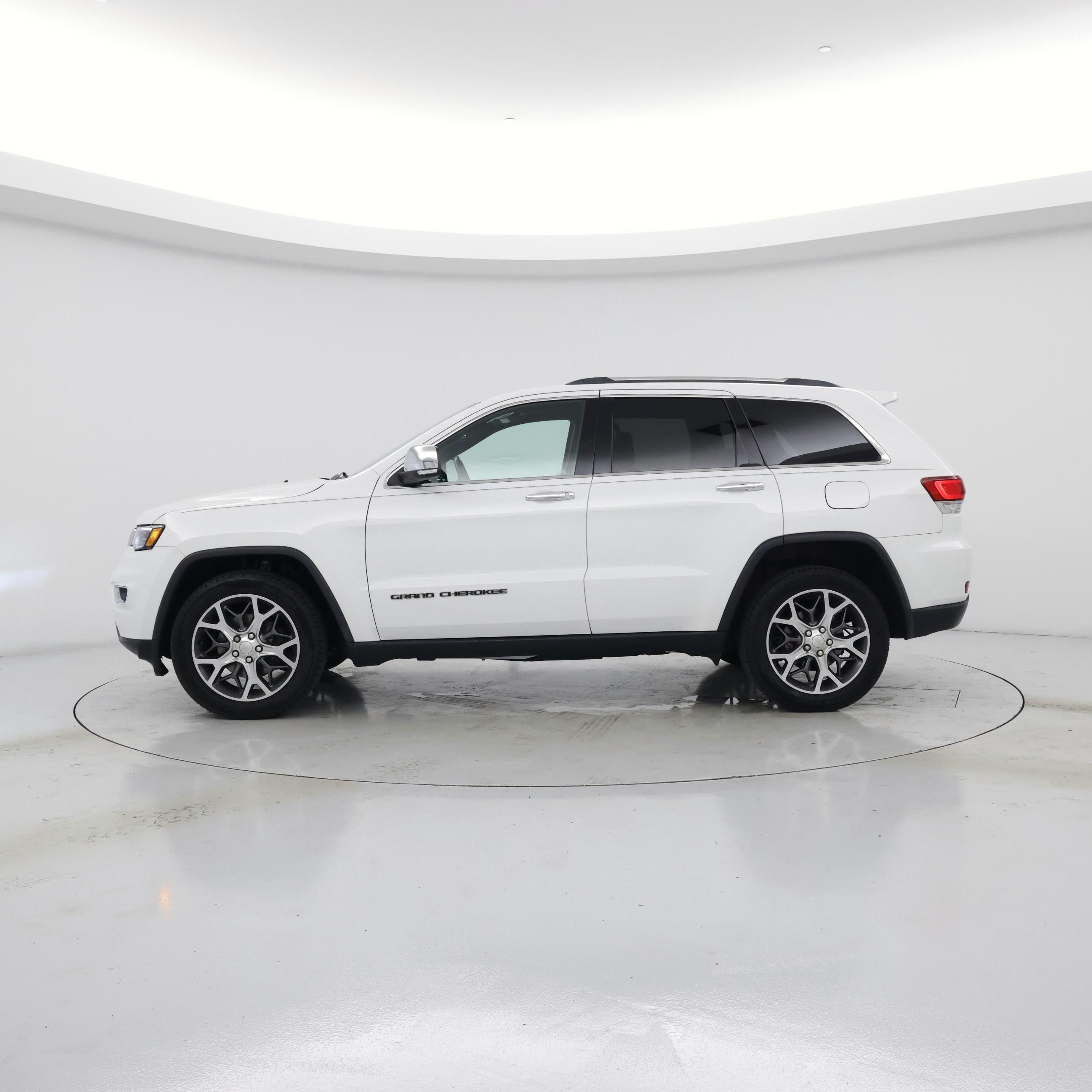 Thumbnail: 2020 Jeep Grand Cherokee - 3