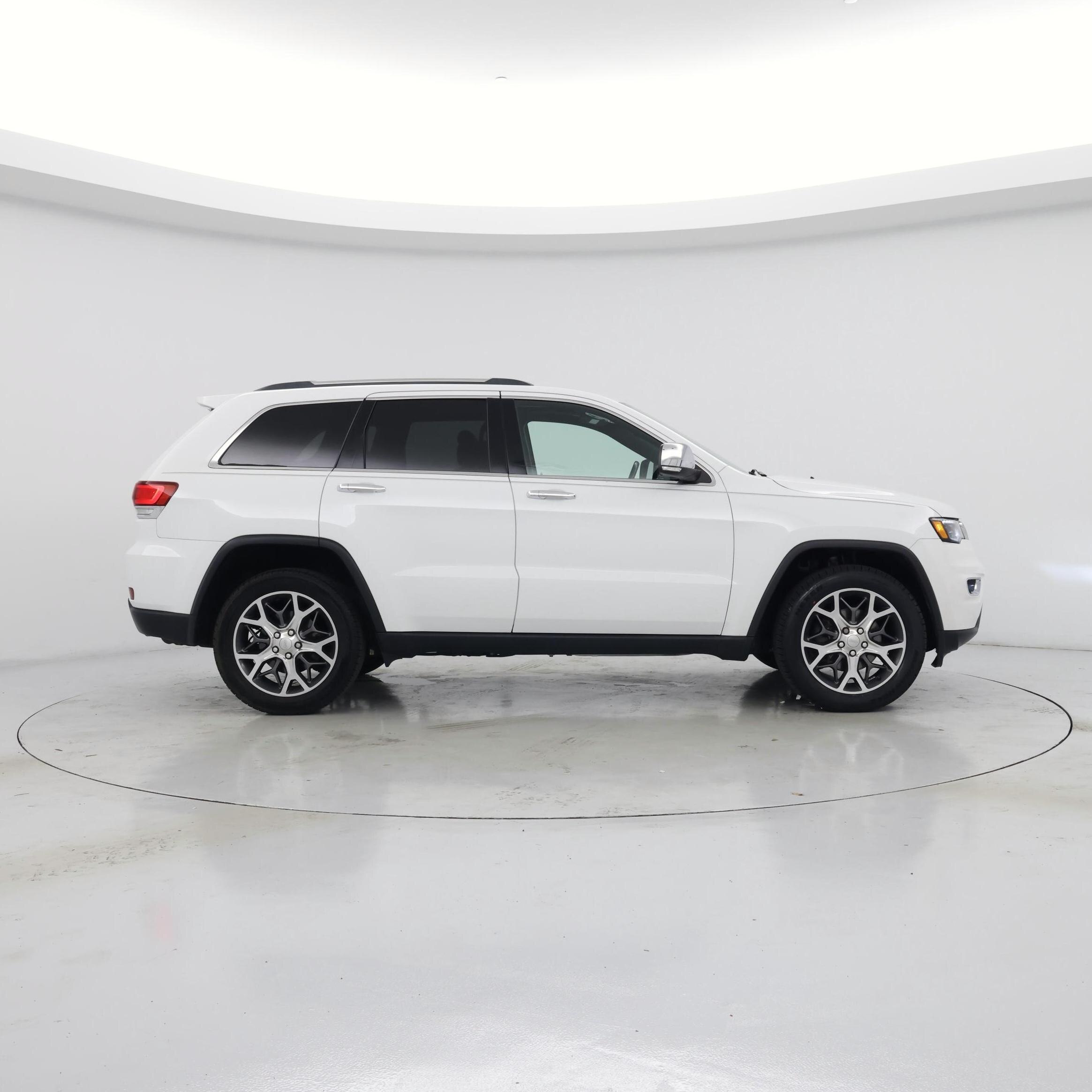 Thumbnail: 2020 Jeep Grand Cherokee - 7