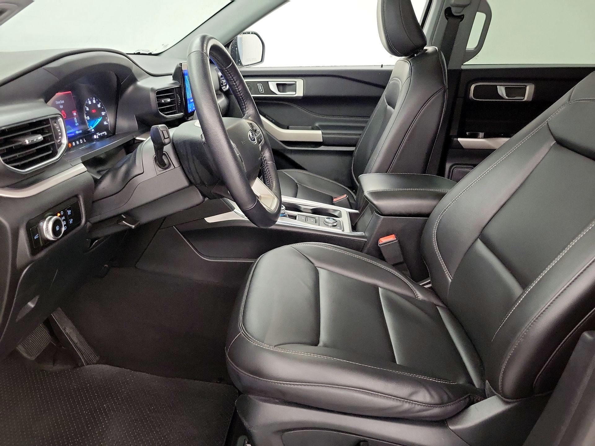 Thumbnail: 2023 Ford Explorer - 11
