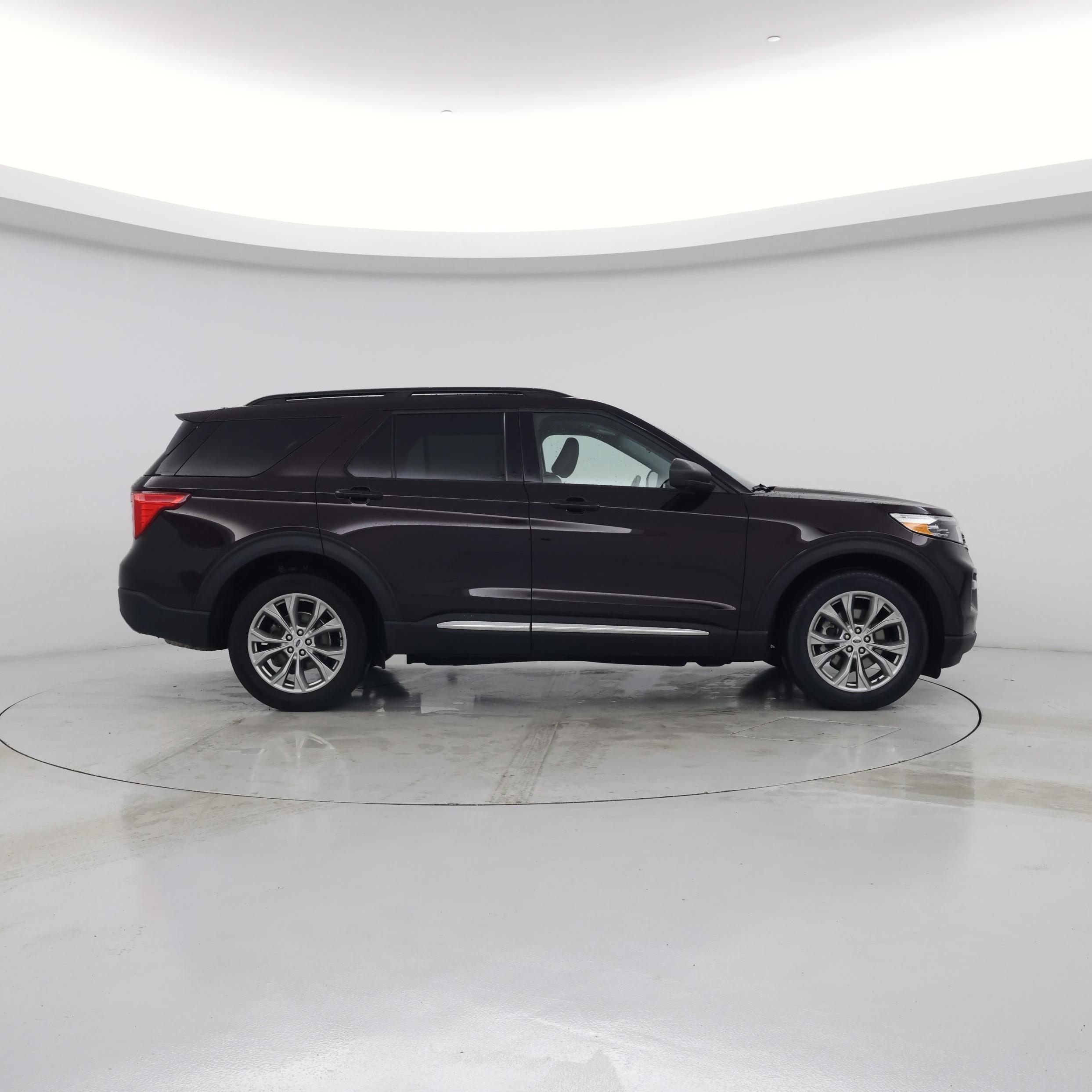 Thumbnail: 2023 Ford Explorer - 7
