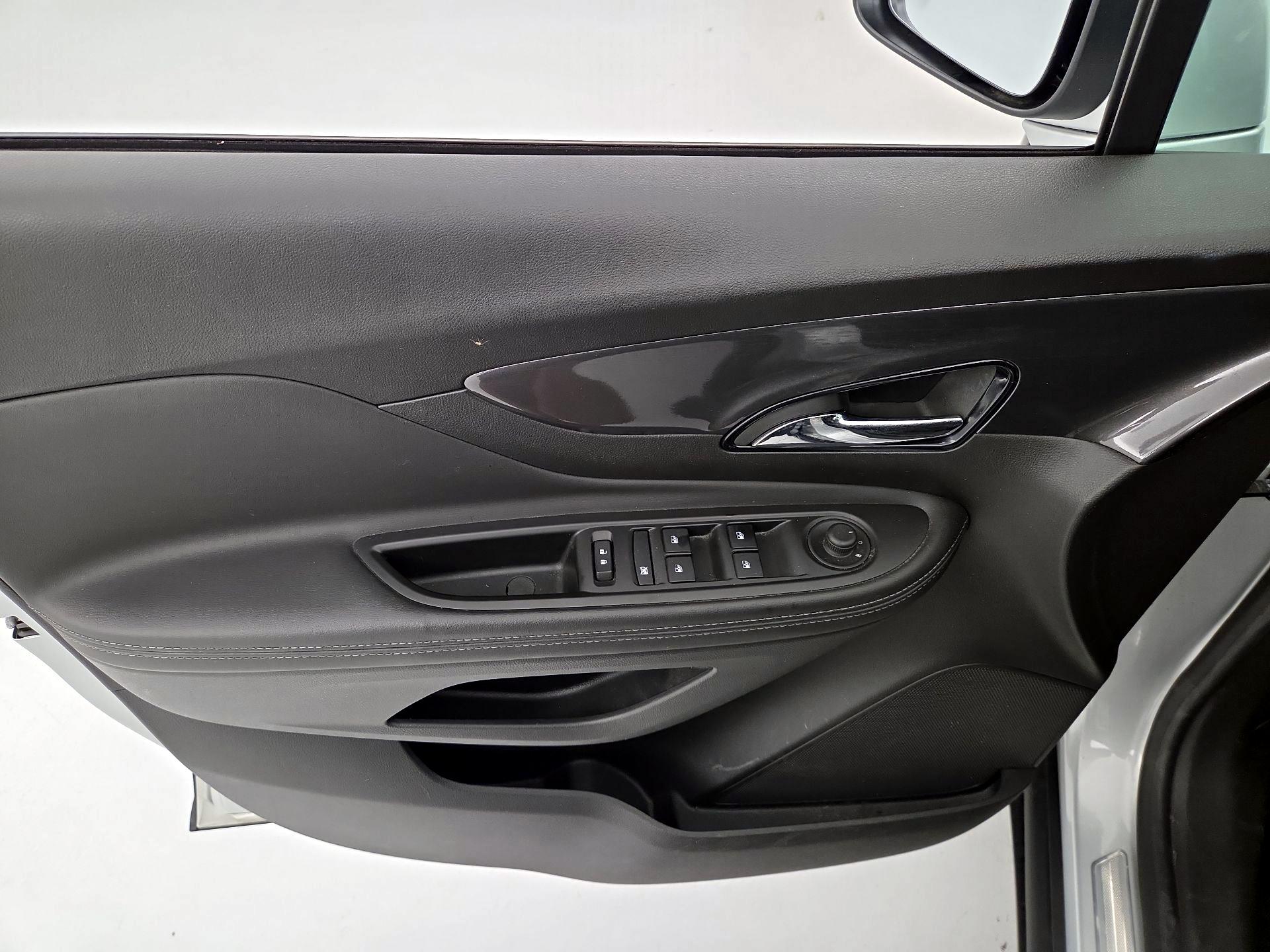 Thumbnail: 2022 Buick Encore - 12