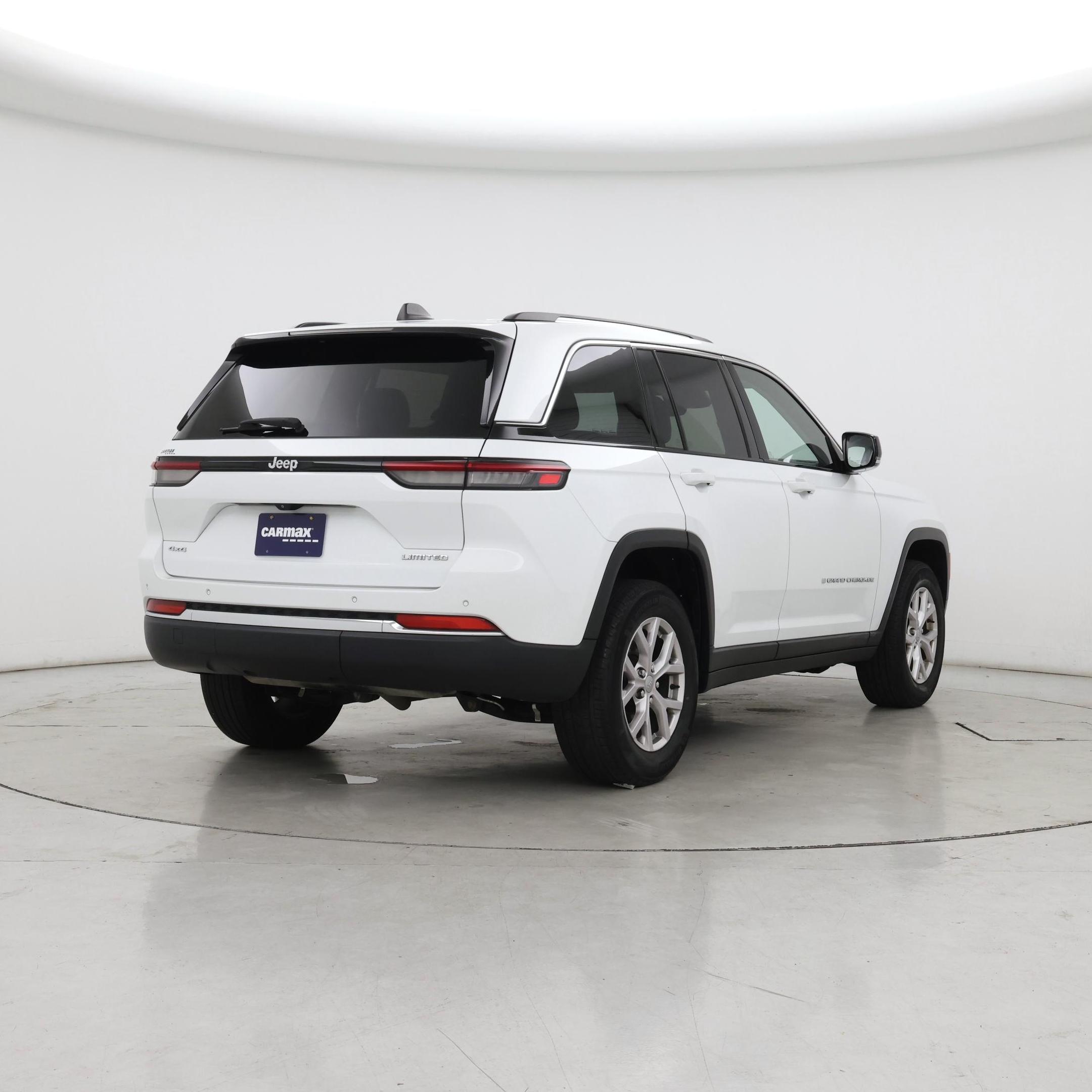 Thumbnail: 2022 Jeep Grand Cherokee - 8