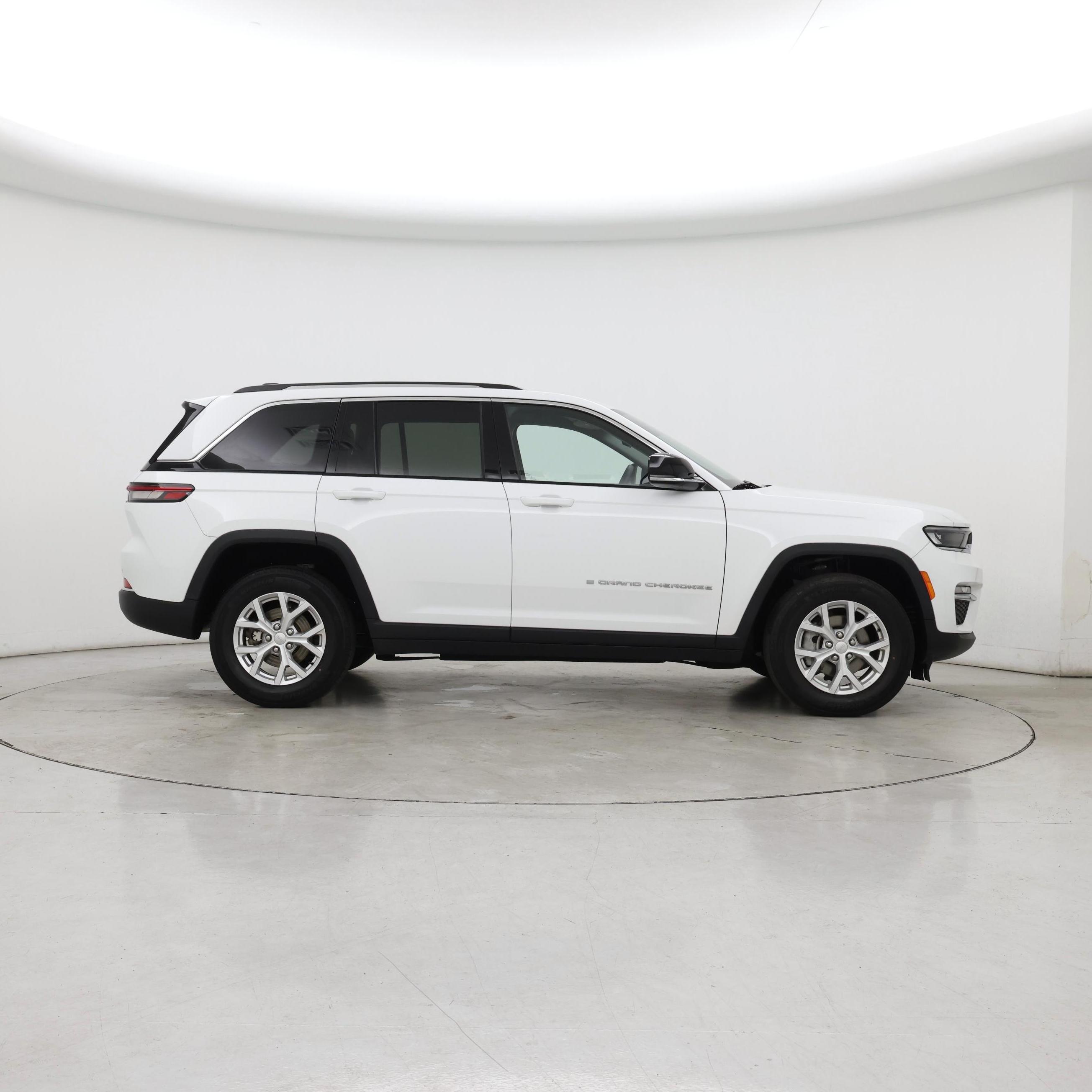 Thumbnail: 2023 Jeep Grand Cherokee - 7