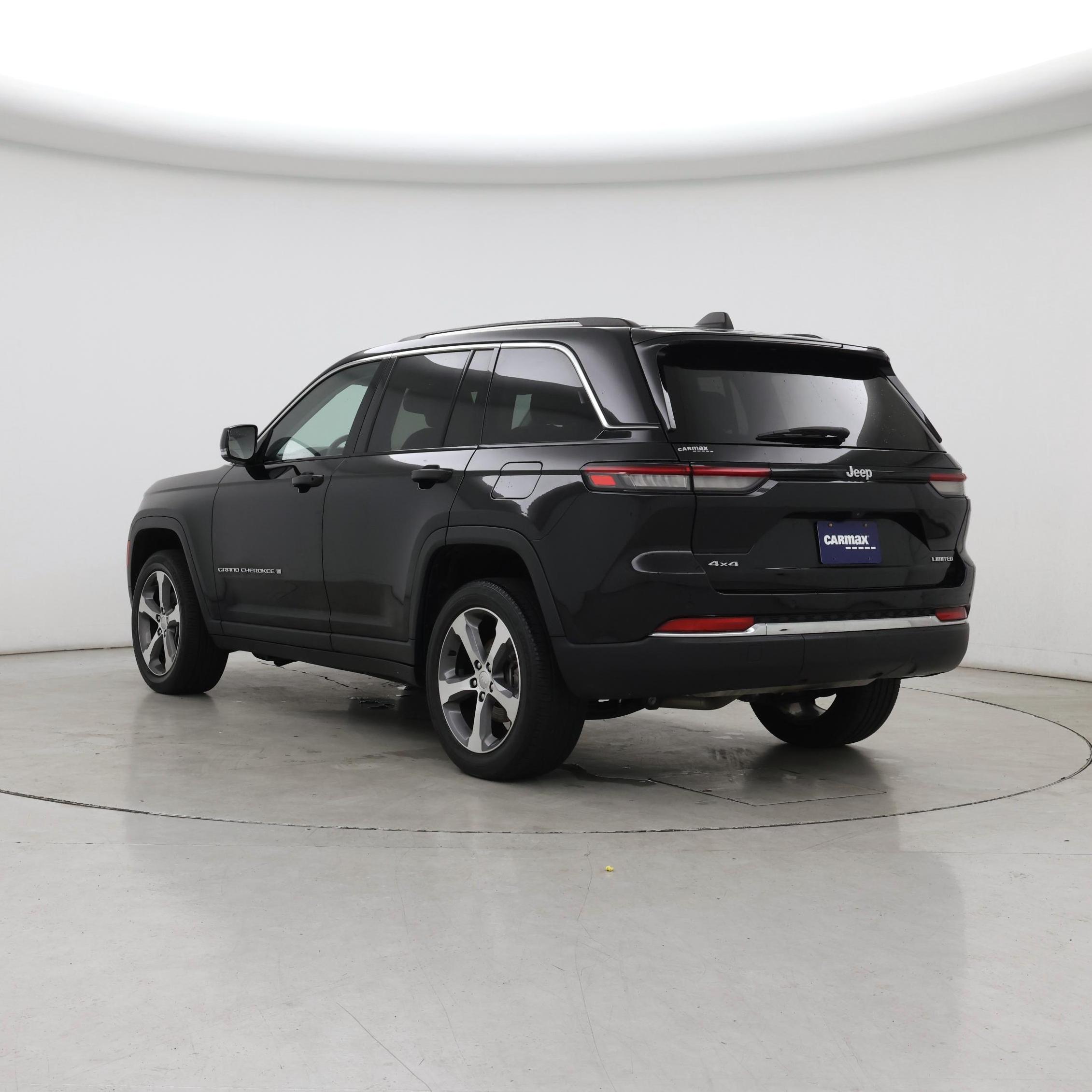 Thumbnail: 2023 Jeep Grand Cherokee - 2