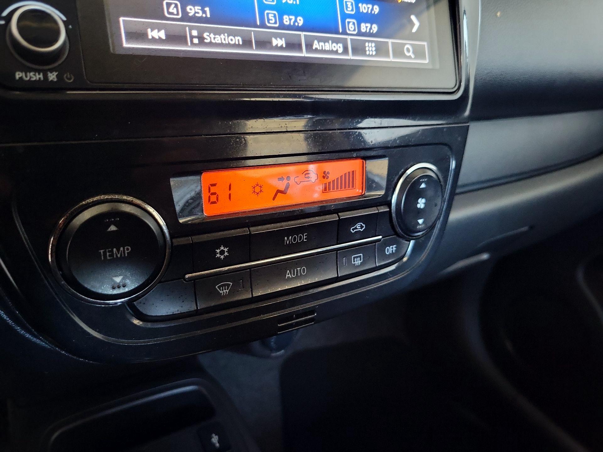 Thumbnail: 2021 Mitsubishi Mirage G4 - 16