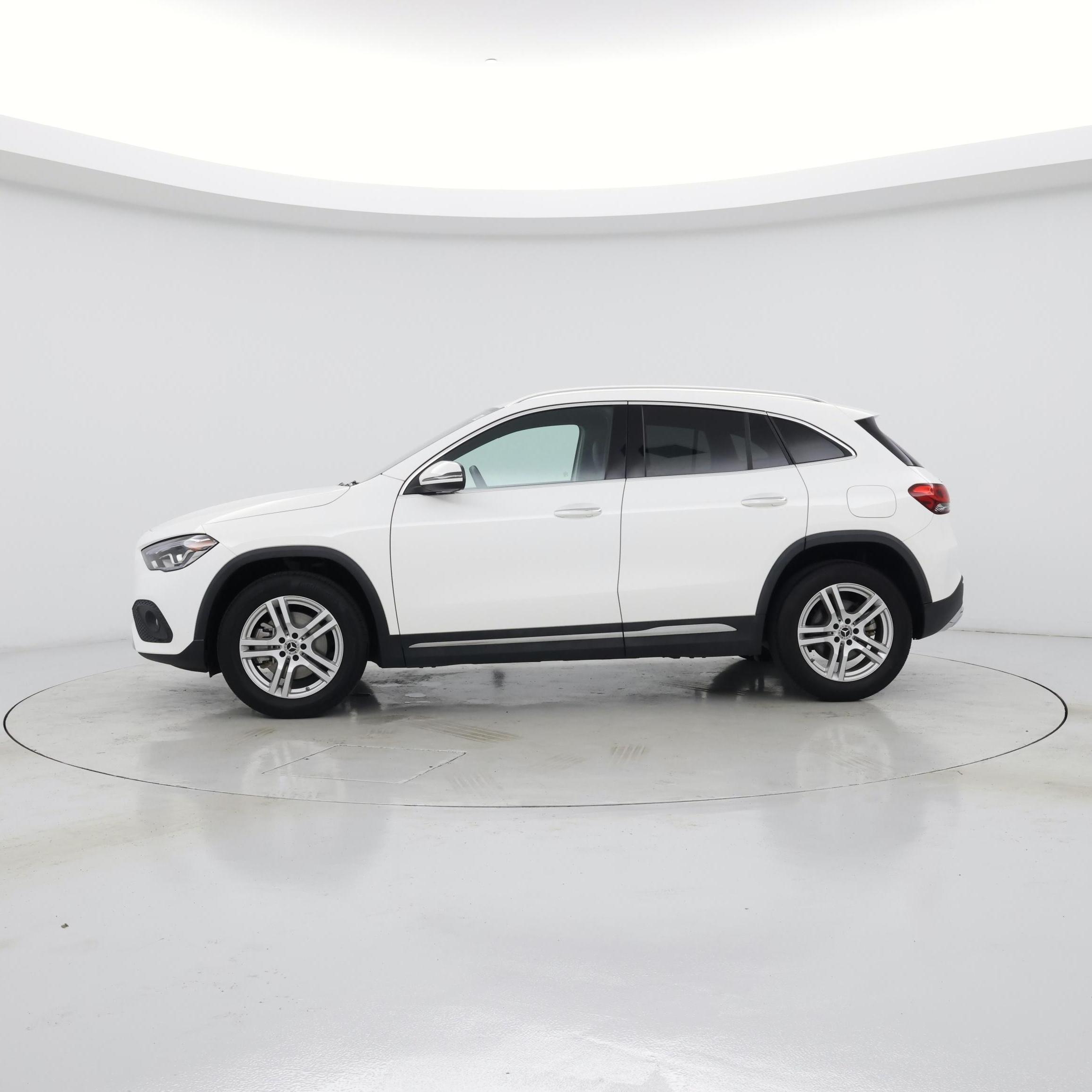 Thumbnail: 2023 Mercedes-Benz GLA - 3