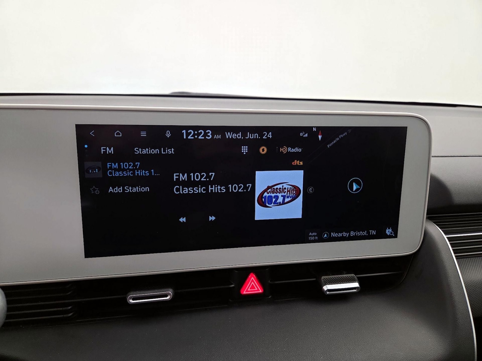 2024 Hyundai IONIQ 5 SE - Photo 17