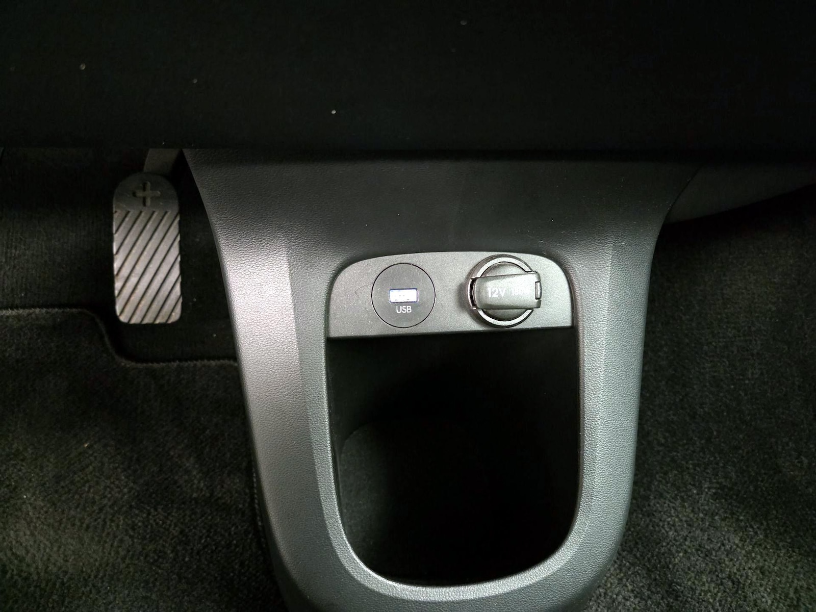 2024 Hyundai IONIQ 5 SE - Photo 20