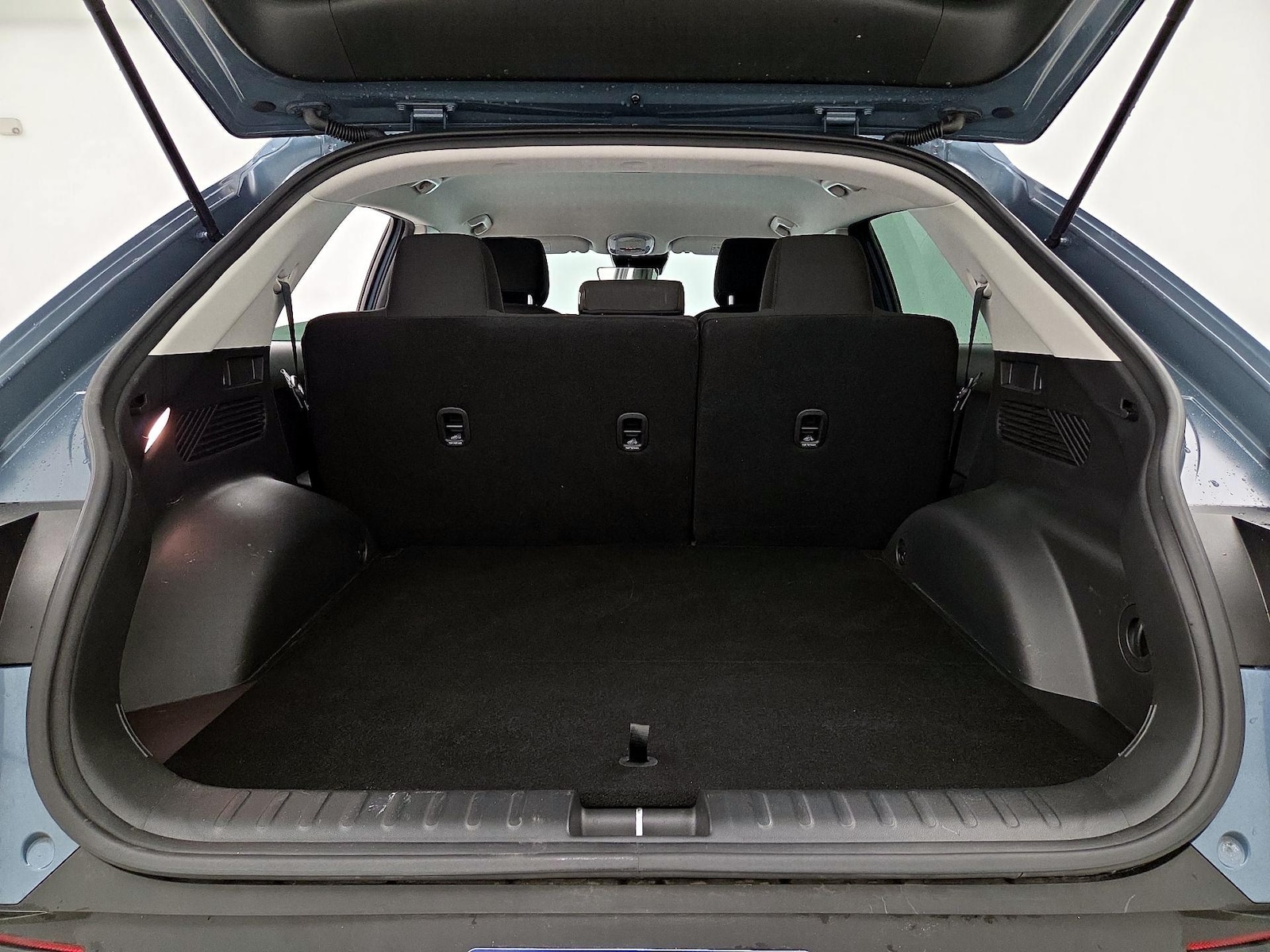2024 Hyundai IONIQ 5 SE - Photo 22