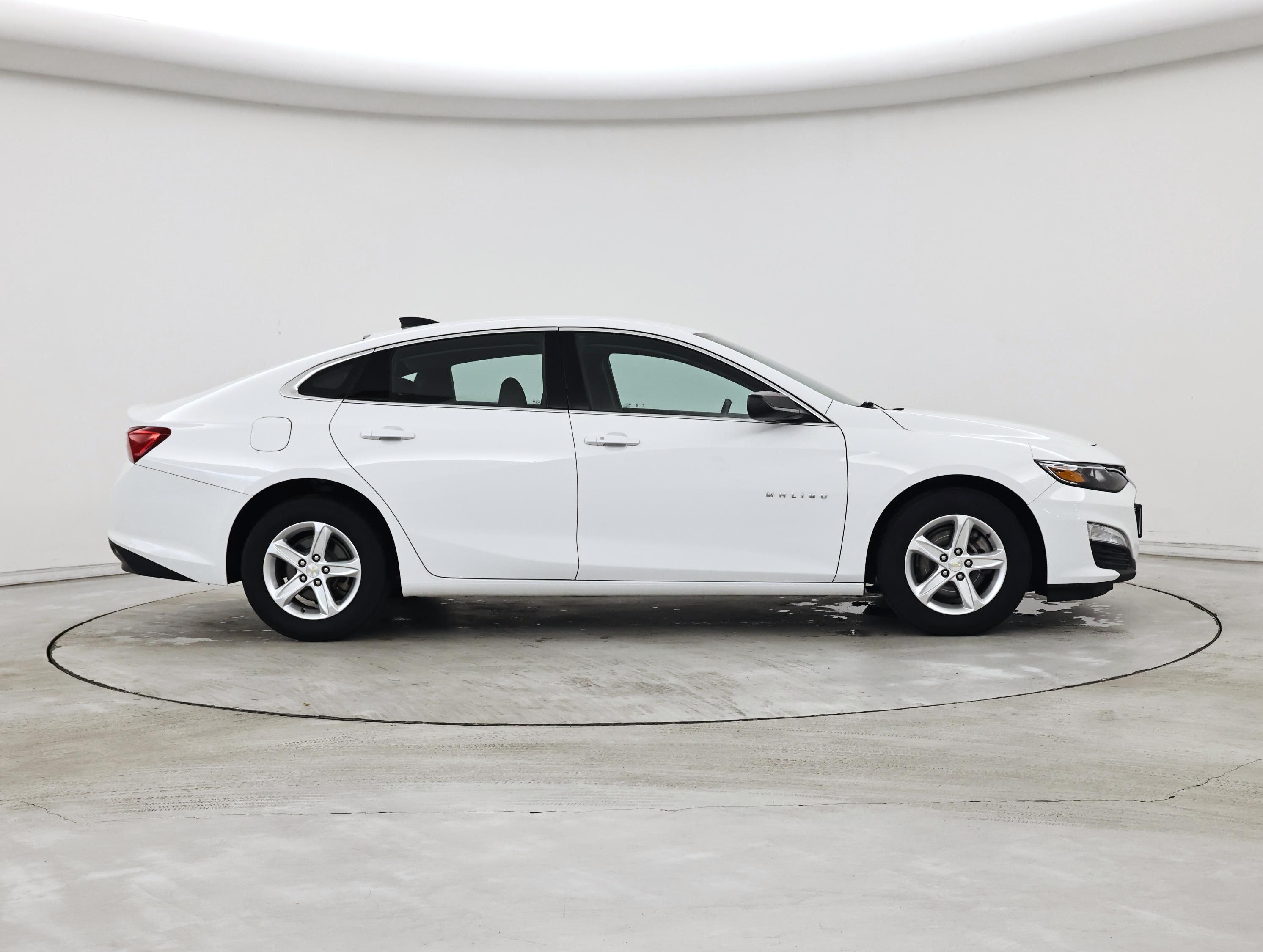 Thumbnail: 2023 Chevrolet Malibu - 7