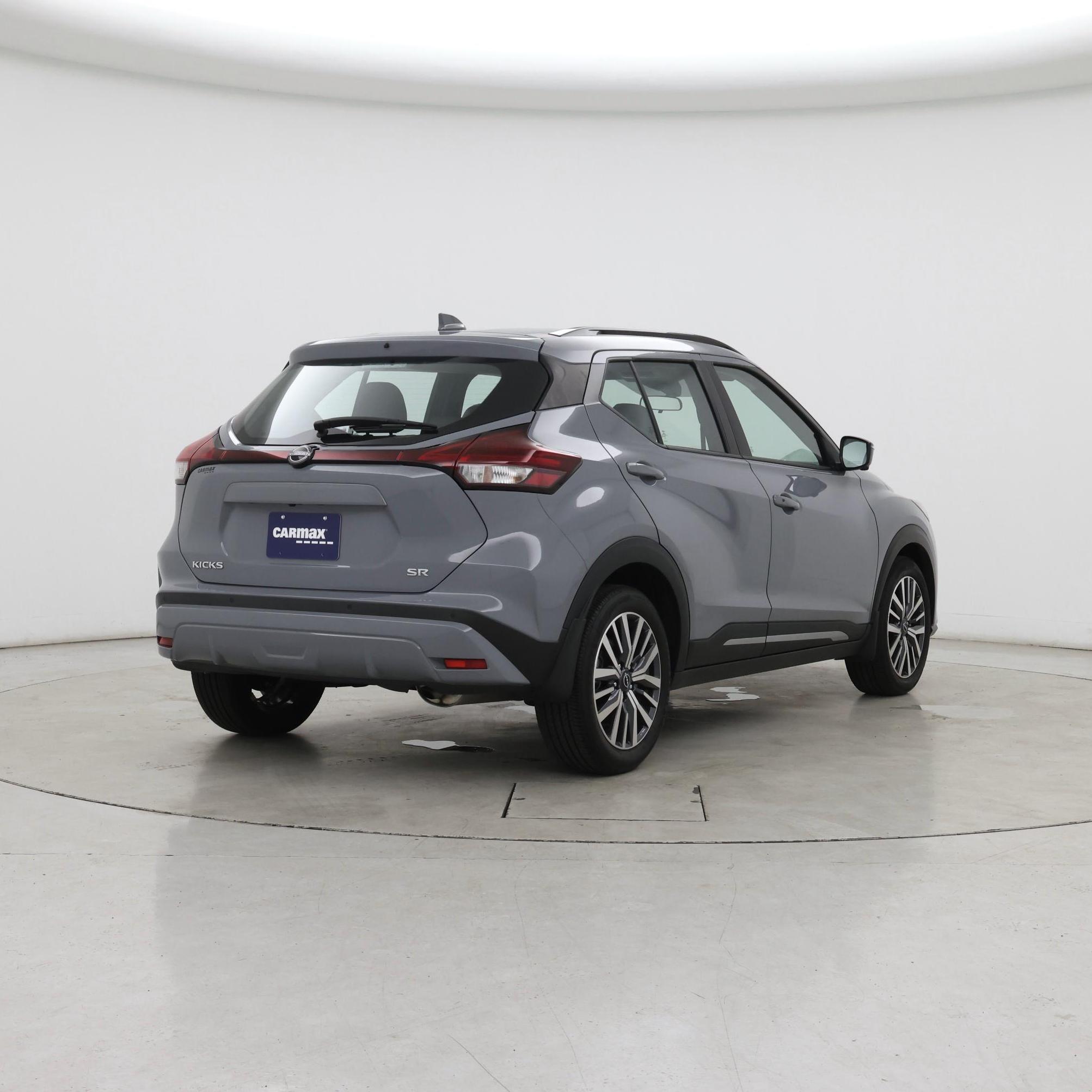 Thumbnail: 2023 Nissan Kicks - 8