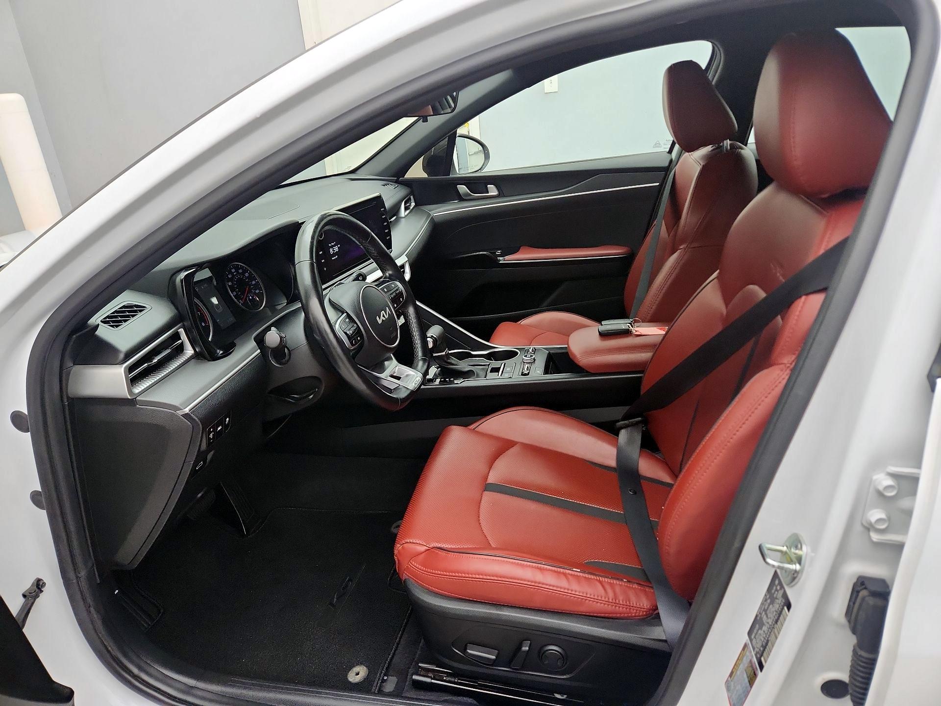 Thumbnail: 2023 Kia K5 - 11