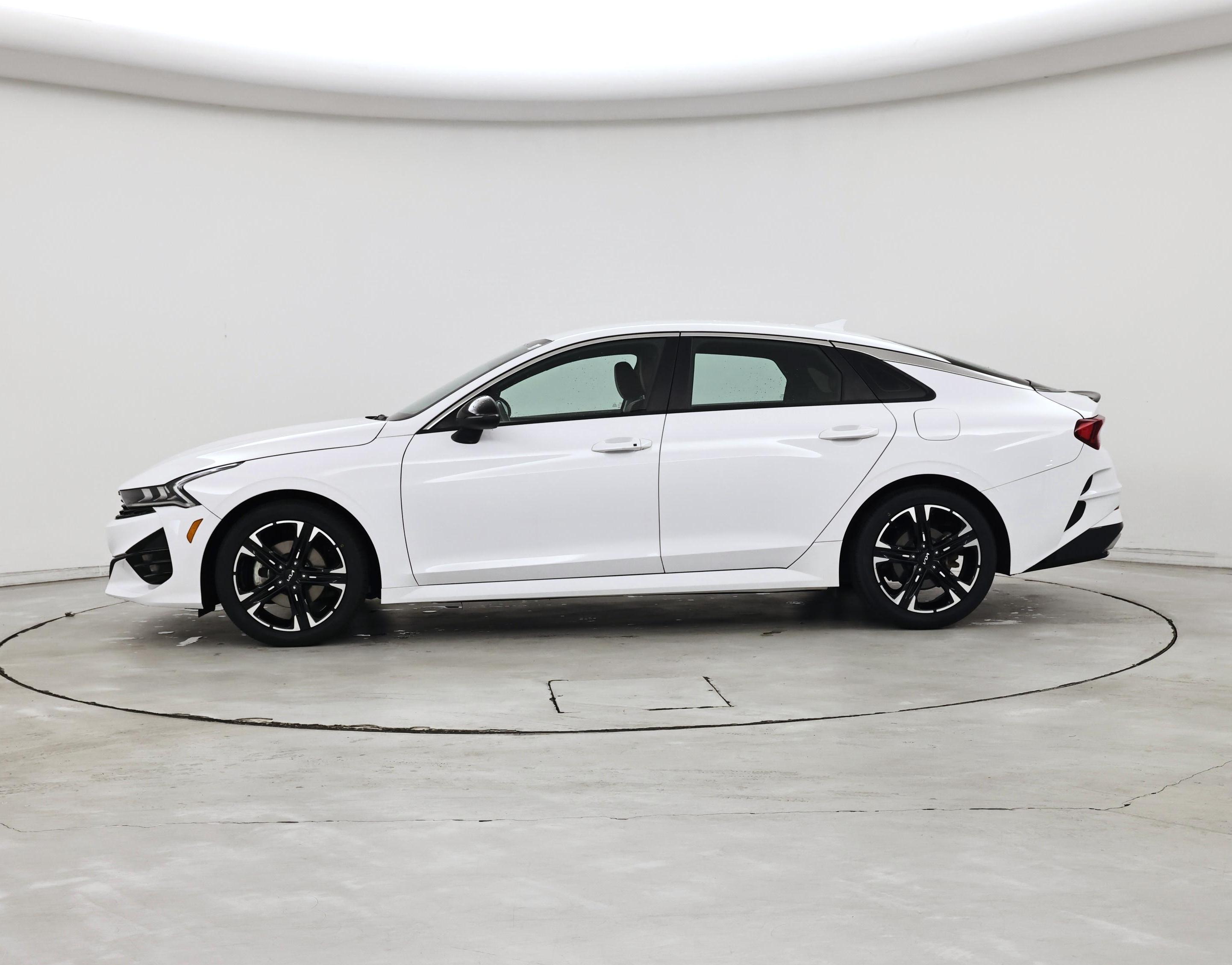 Thumbnail: 2023 Kia K5 - 3
