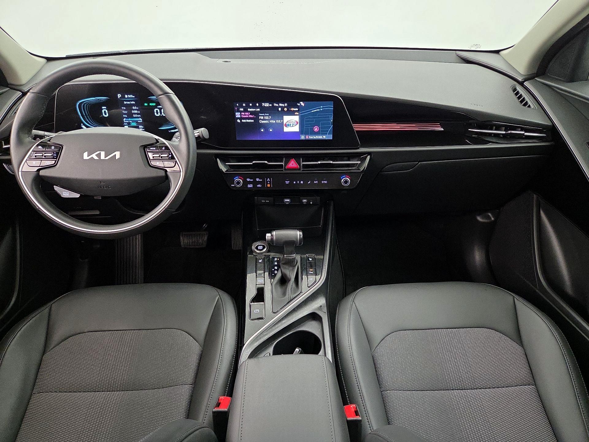 Thumbnail: 2023 Kia Niro - 9
