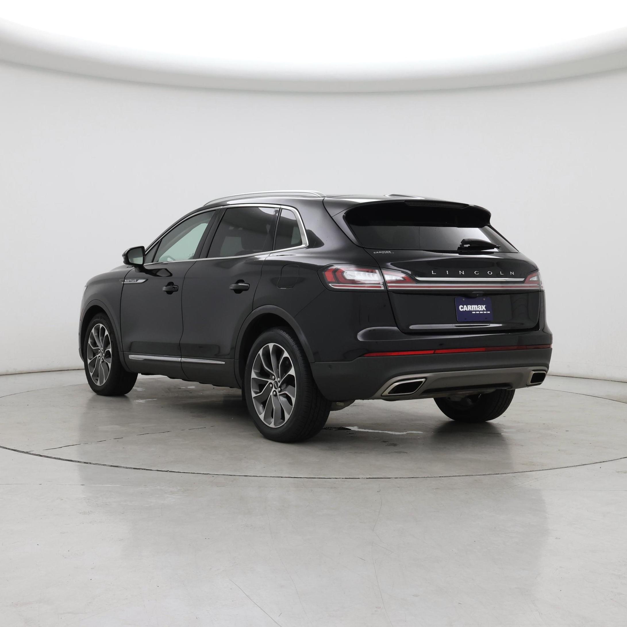 Thumbnail: 2022 Lincoln Nautilus - 2