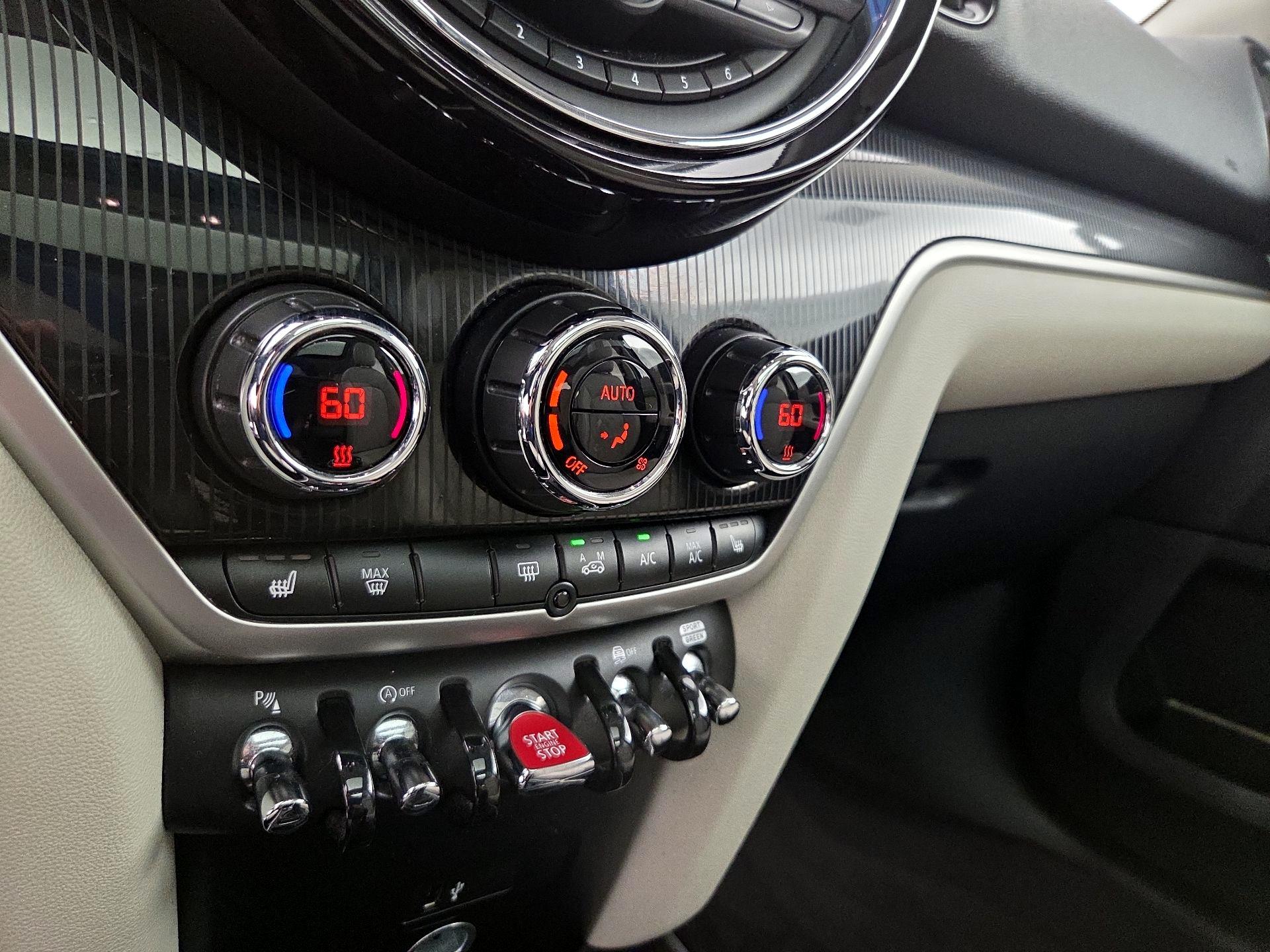 Thumbnail: 2020 MINI Cooper Countryman - 16