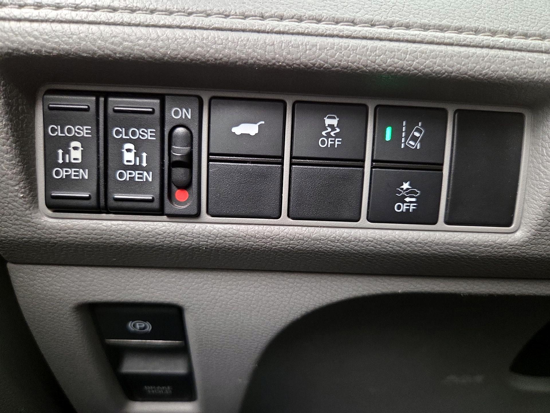 Thumbnail: 2020 Honda Odyssey - 13