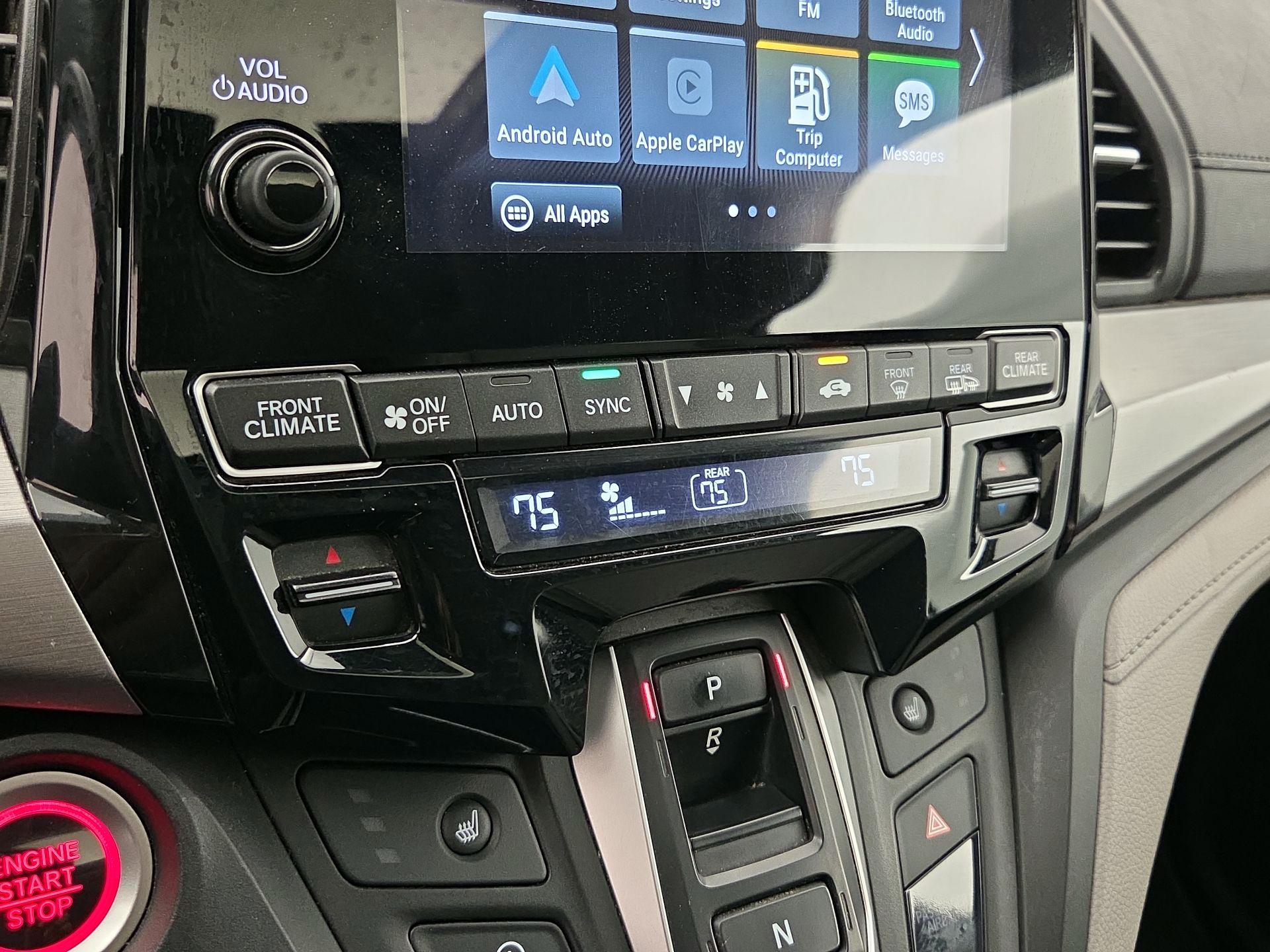 Thumbnail: 2020 Honda Odyssey - 16
