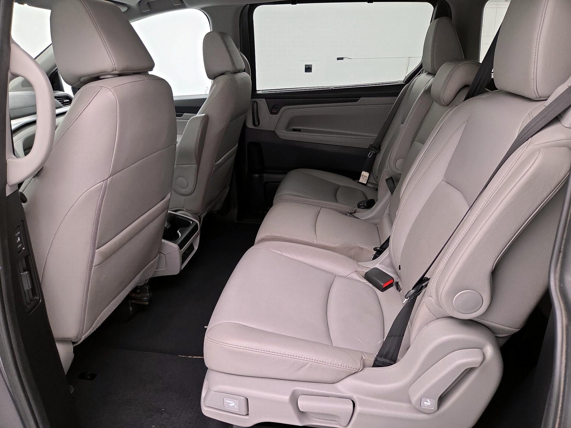 Thumbnail: 2020 Honda Odyssey - 20