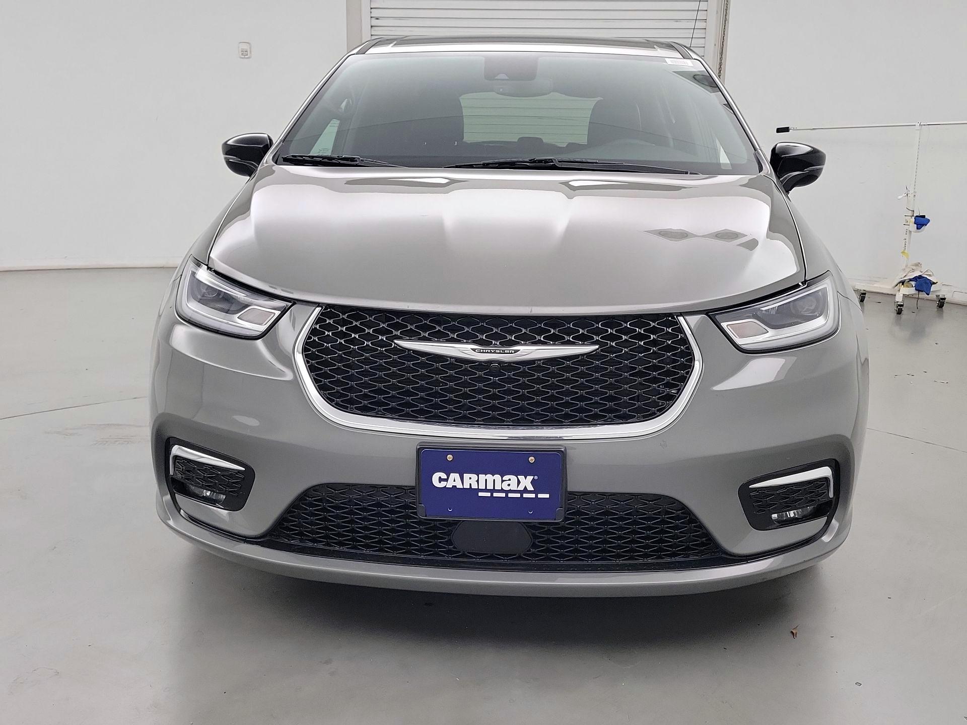 Thumbnail: 2025 Chrysler Pacifica - 2