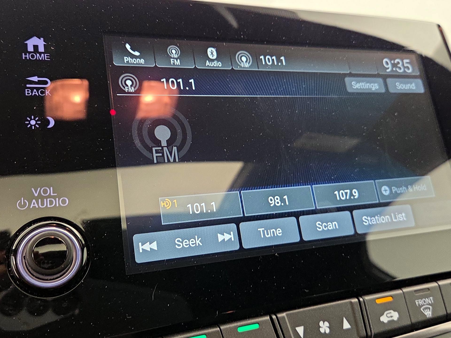 Thumbnail: 2024 Honda Odyssey - 15