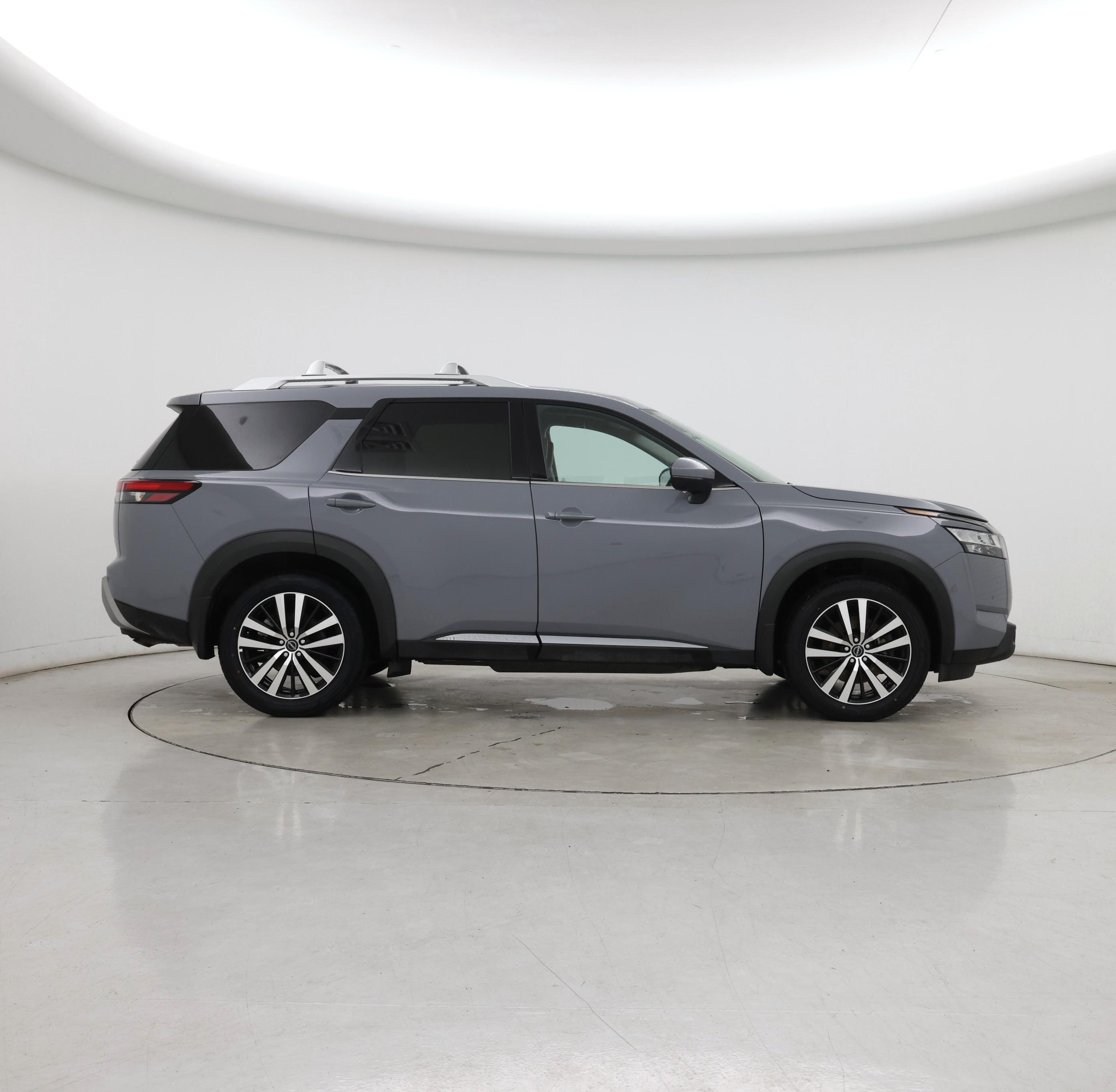 Thumbnail: 2023 Nissan Pathfinder - 7