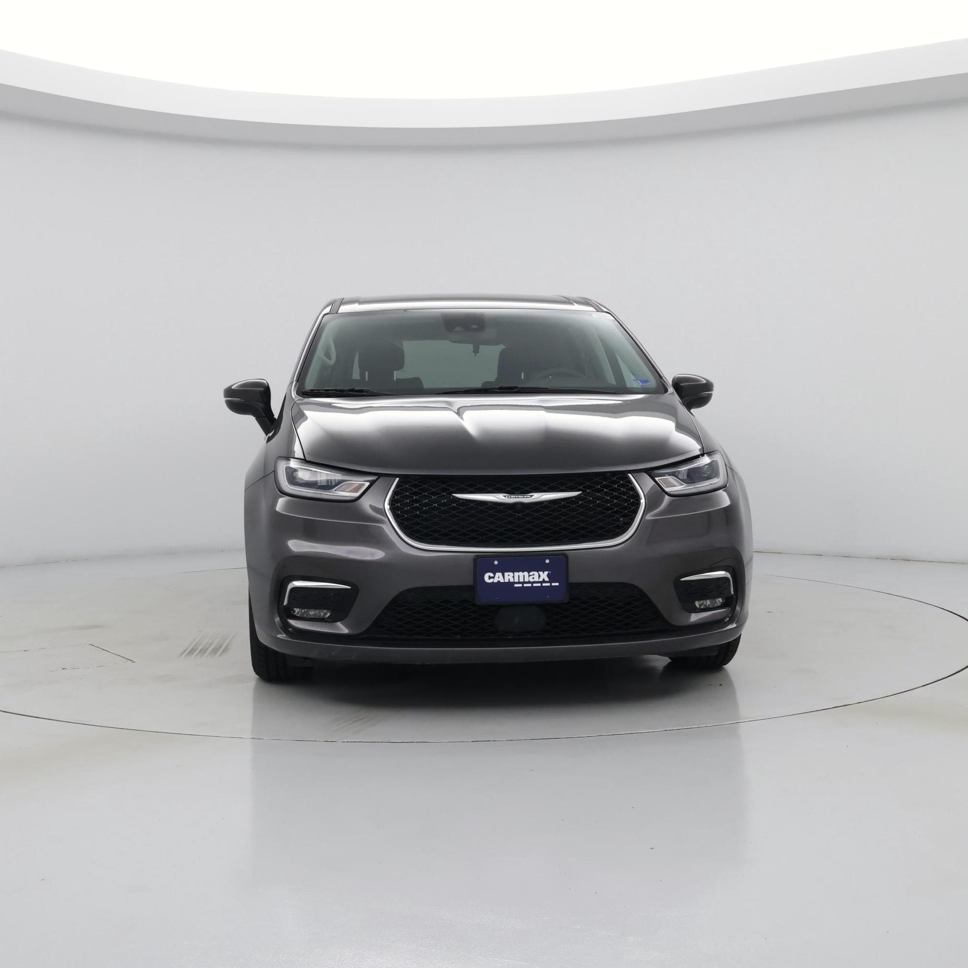 Thumbnail: 2023 Chrysler Pacifica - 5