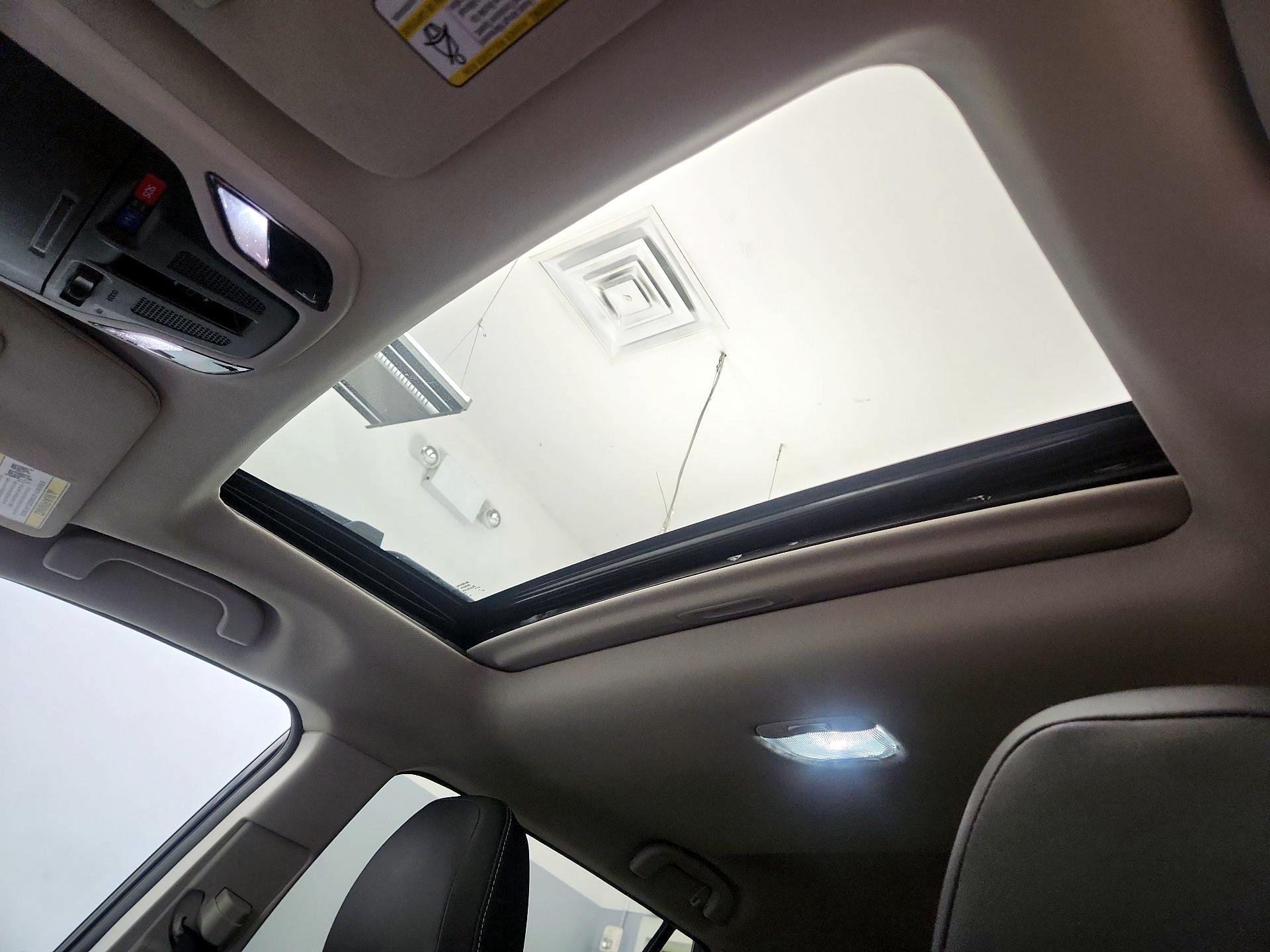 Thumbnail: 2022 Subaru Outback - 20