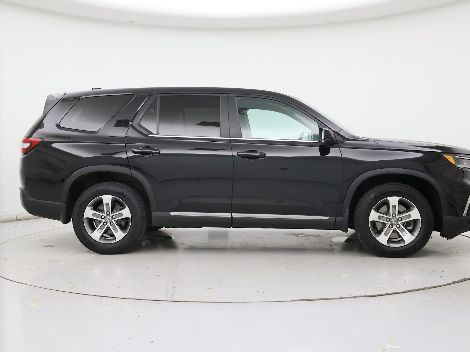 2023 Honda Pilot EX-L - Photo 8