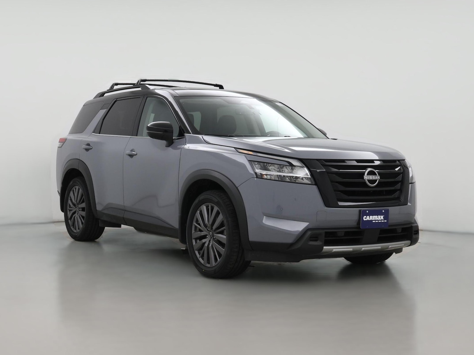 2023 Nissan Pathfinder SL - Photo 1