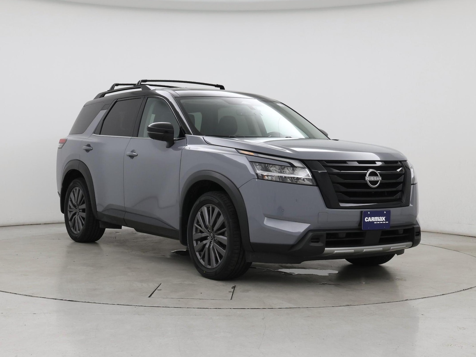 2023 Nissan Pathfinder SL - Photo 2