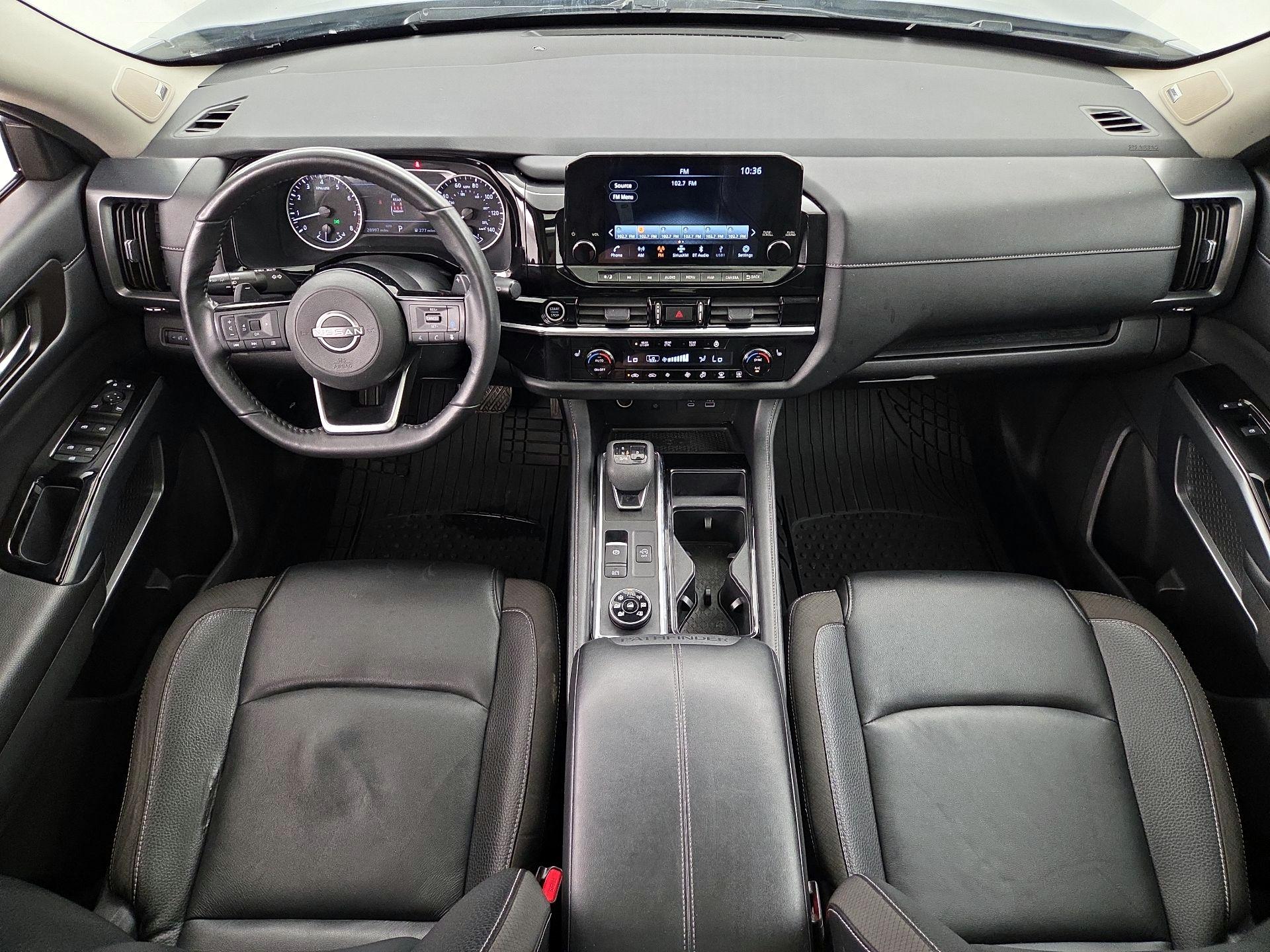 Thumbnail: 2023 Nissan Pathfinder - 9