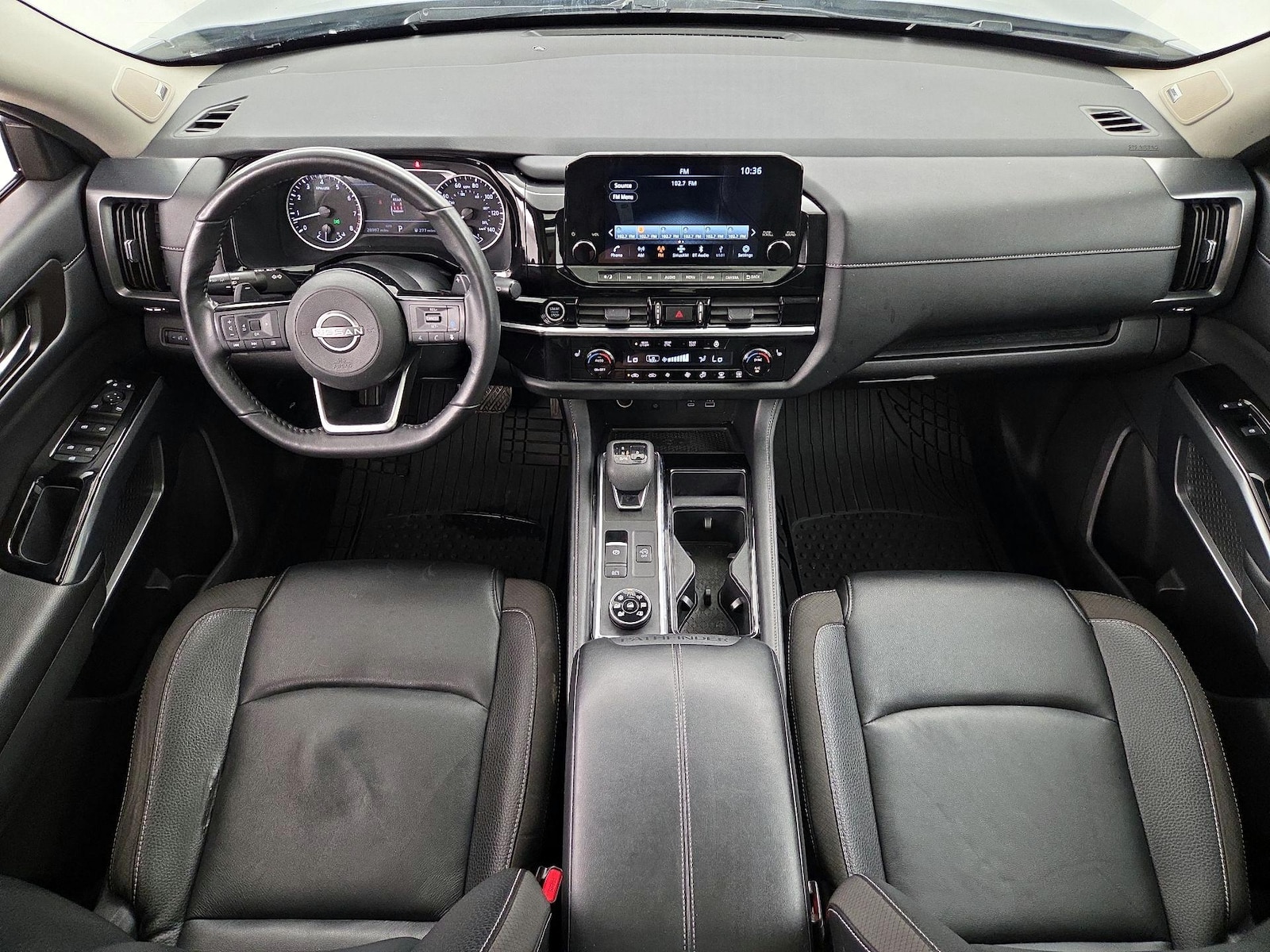 2023 Nissan Pathfinder SL - Photo 10