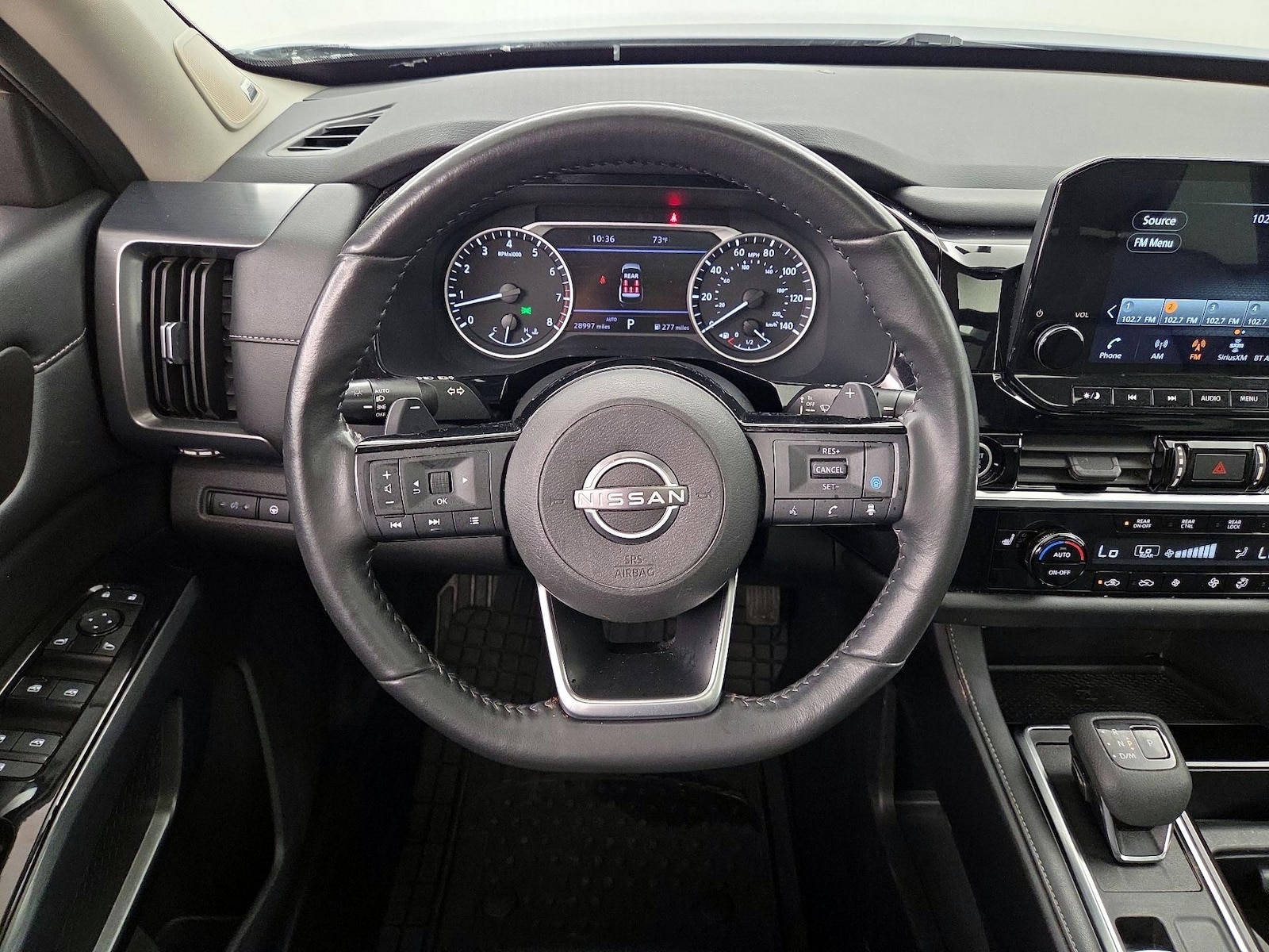 2023 Nissan Pathfinder SL - Photo 11