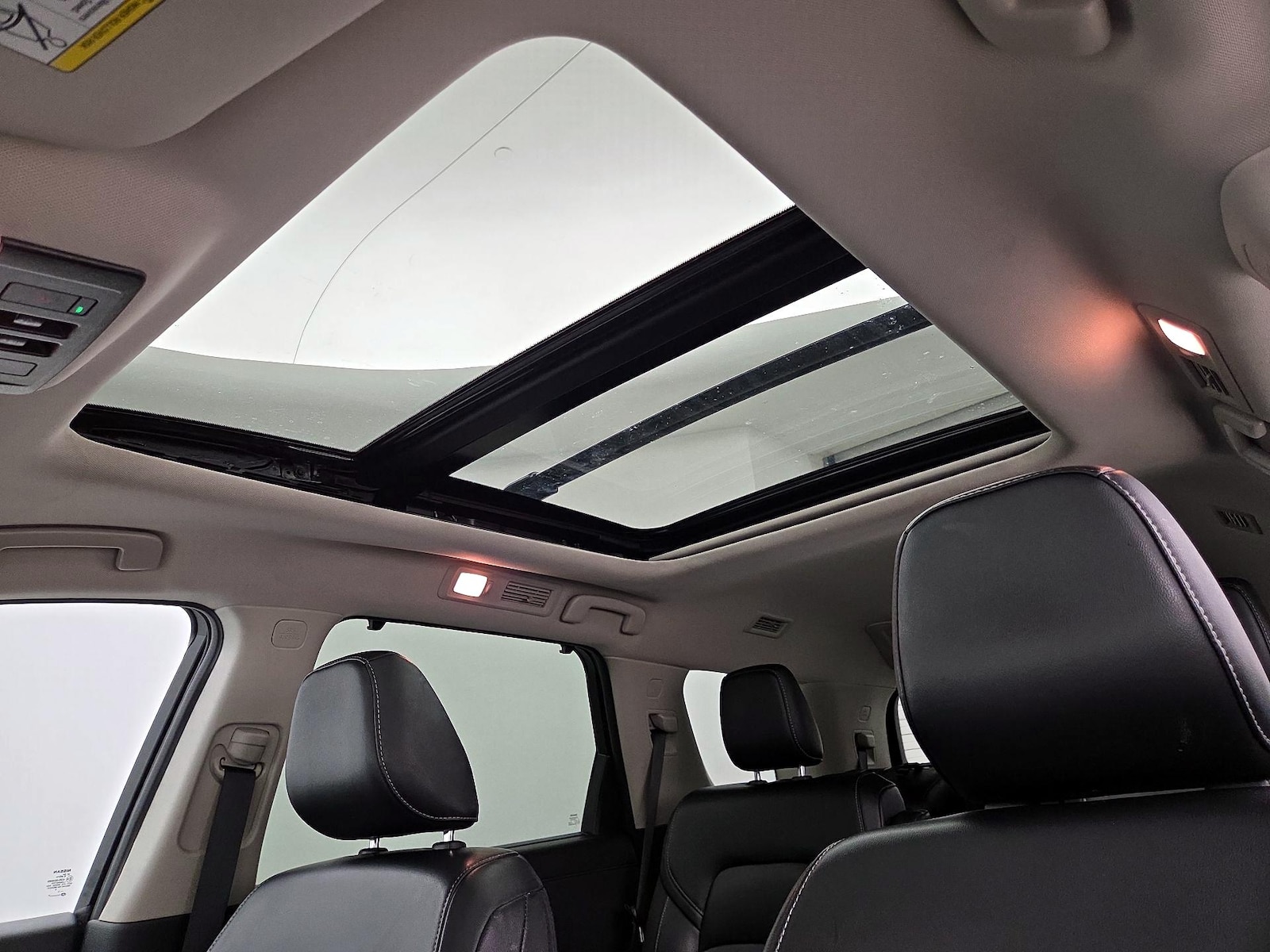 2023 Nissan Pathfinder SL - Photo 21