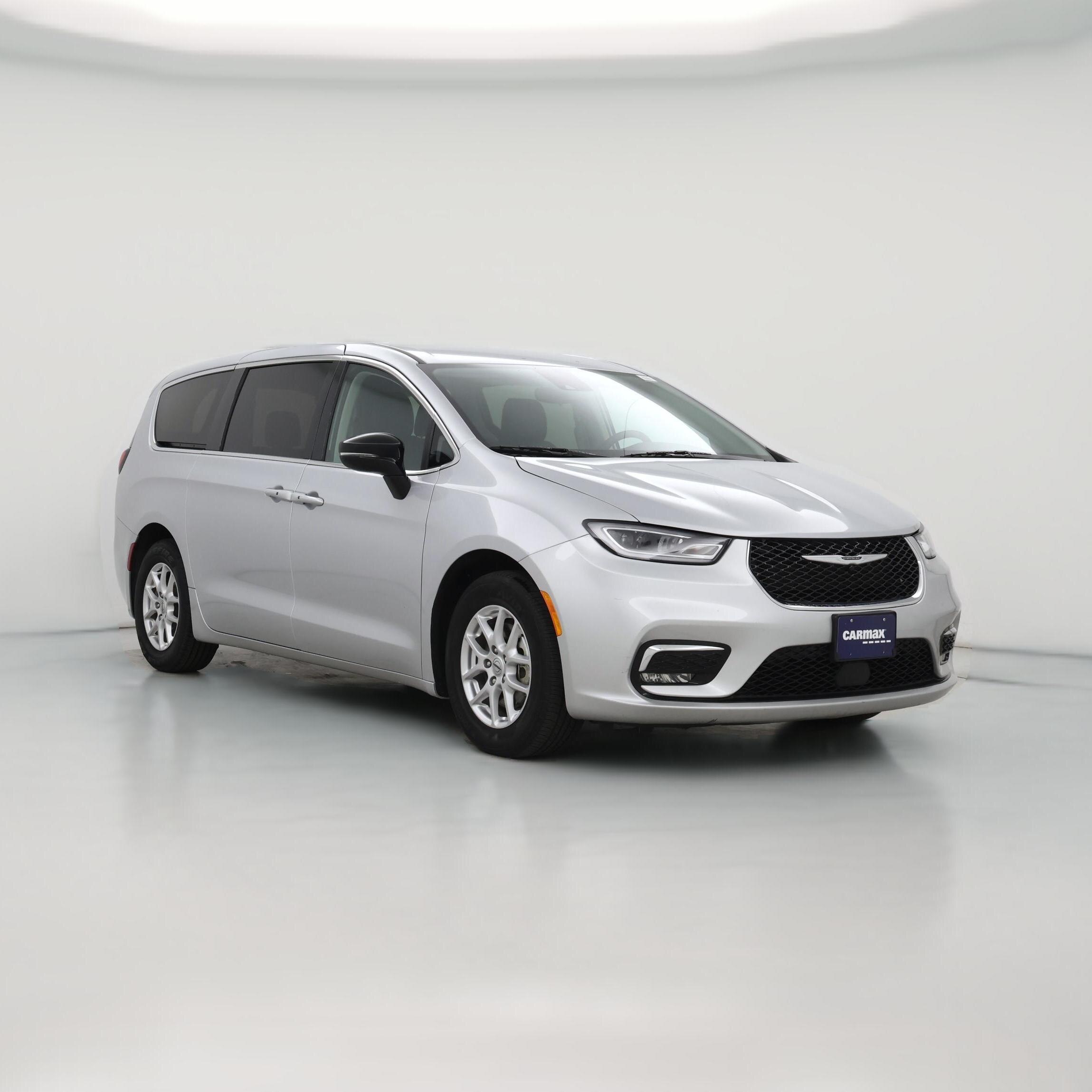 Thumbnail: 2024 Chrysler Pacifica - 1