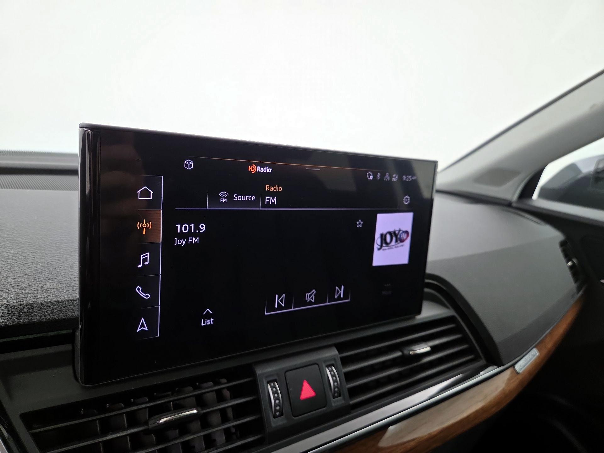 Thumbnail: 2023 Audi Q5 - 15