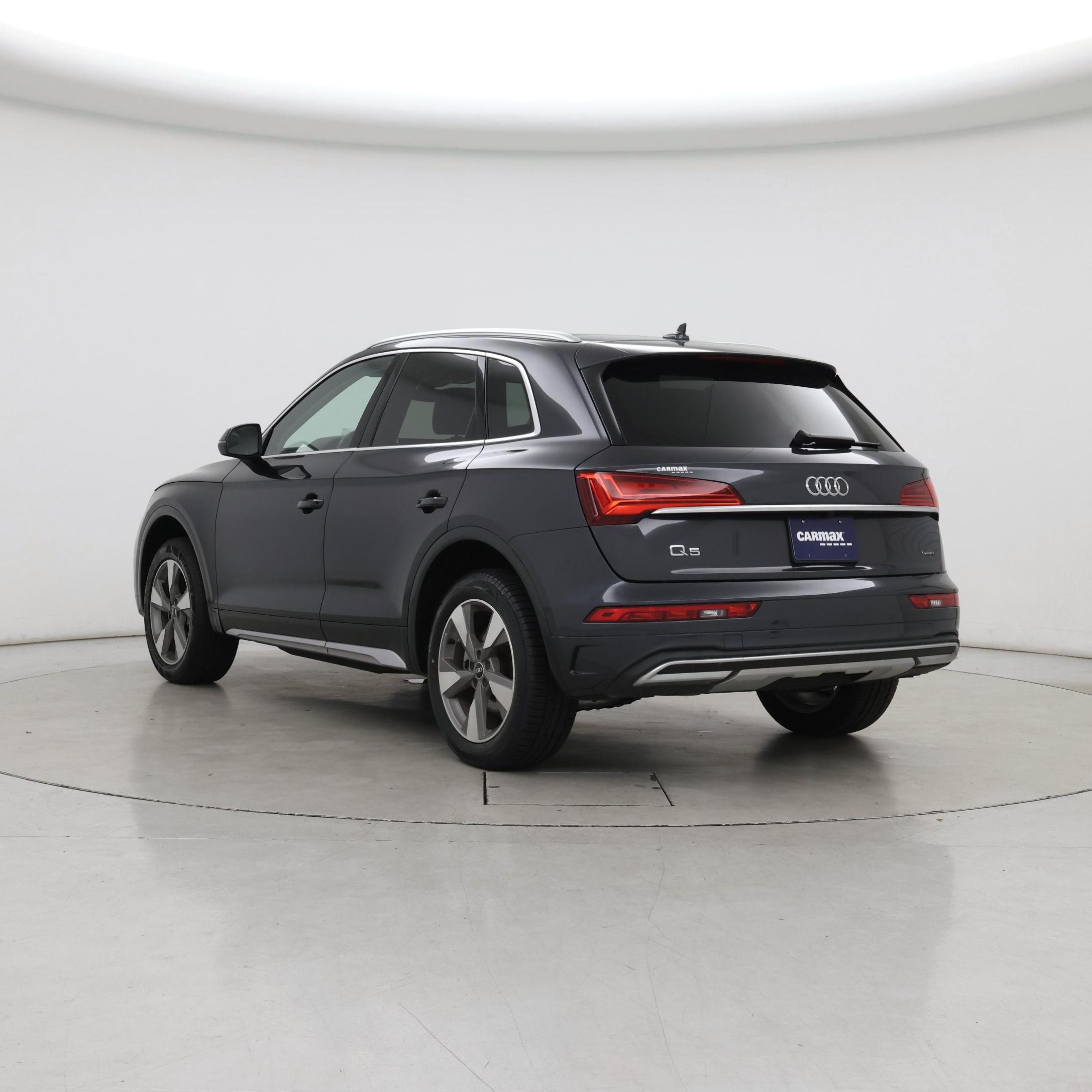 Thumbnail: 2023 Audi Q5 - 2
